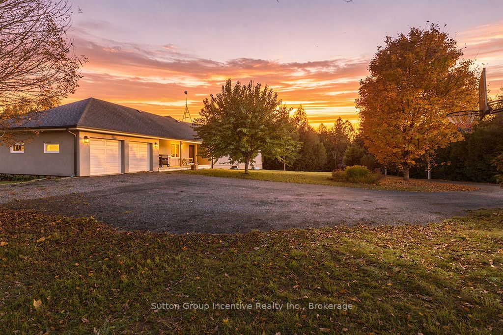 495377 Veterans Road South Road Property Photo 2