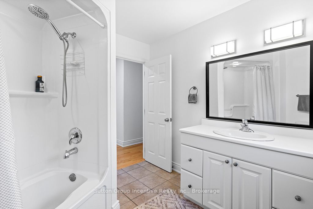 495377 Veterans Road South Road Property Photo 26