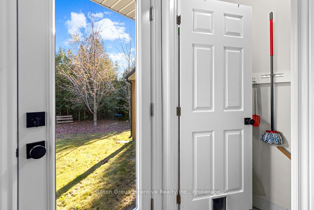 495377 Veterans Road South Road Property Photo 27