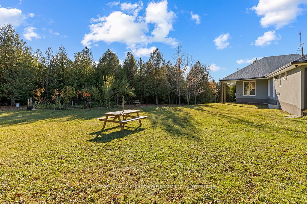 495377 Veterans Road South Road Property Photo 40