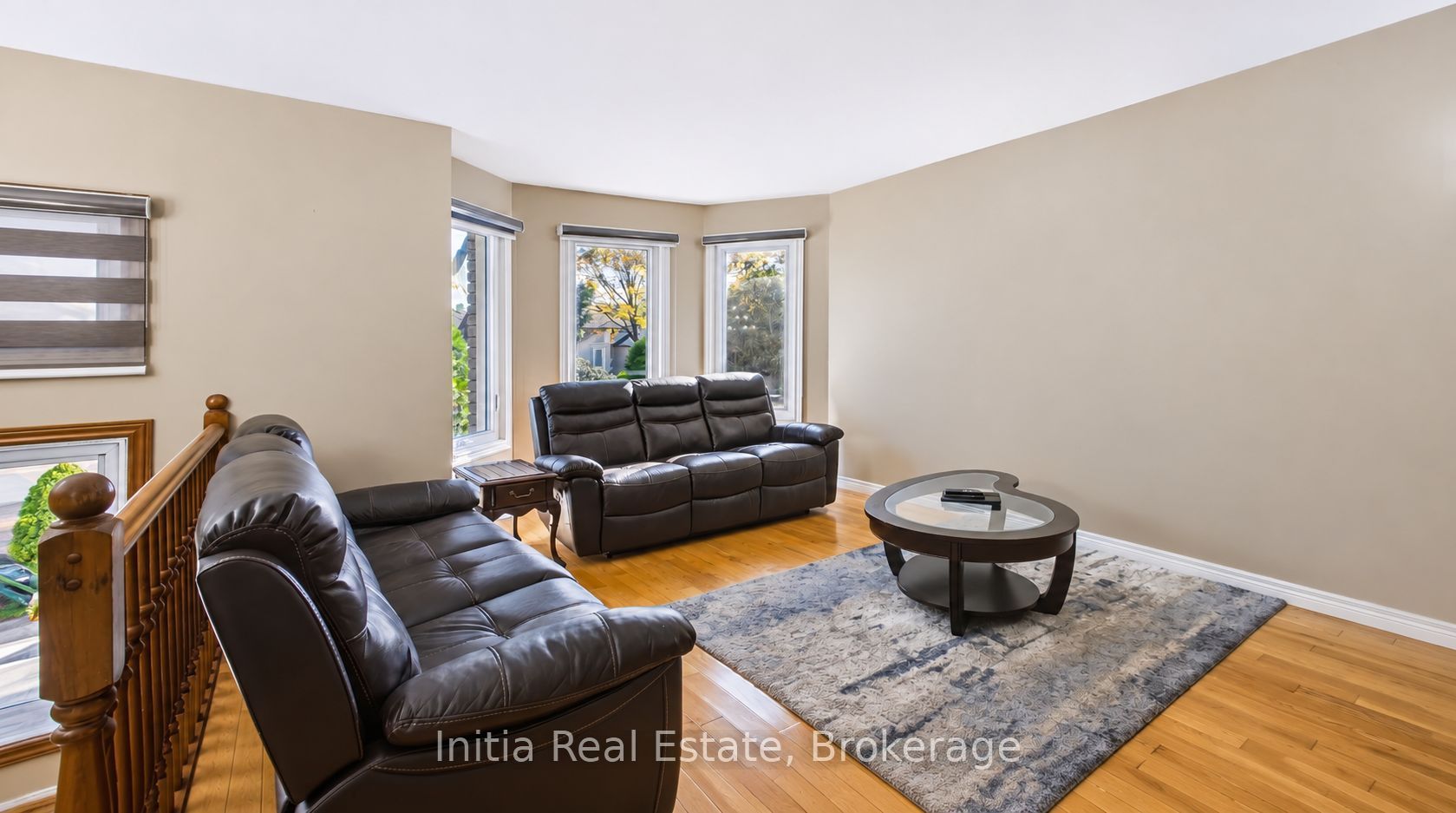 726 Sandison Street N Property Photo 5