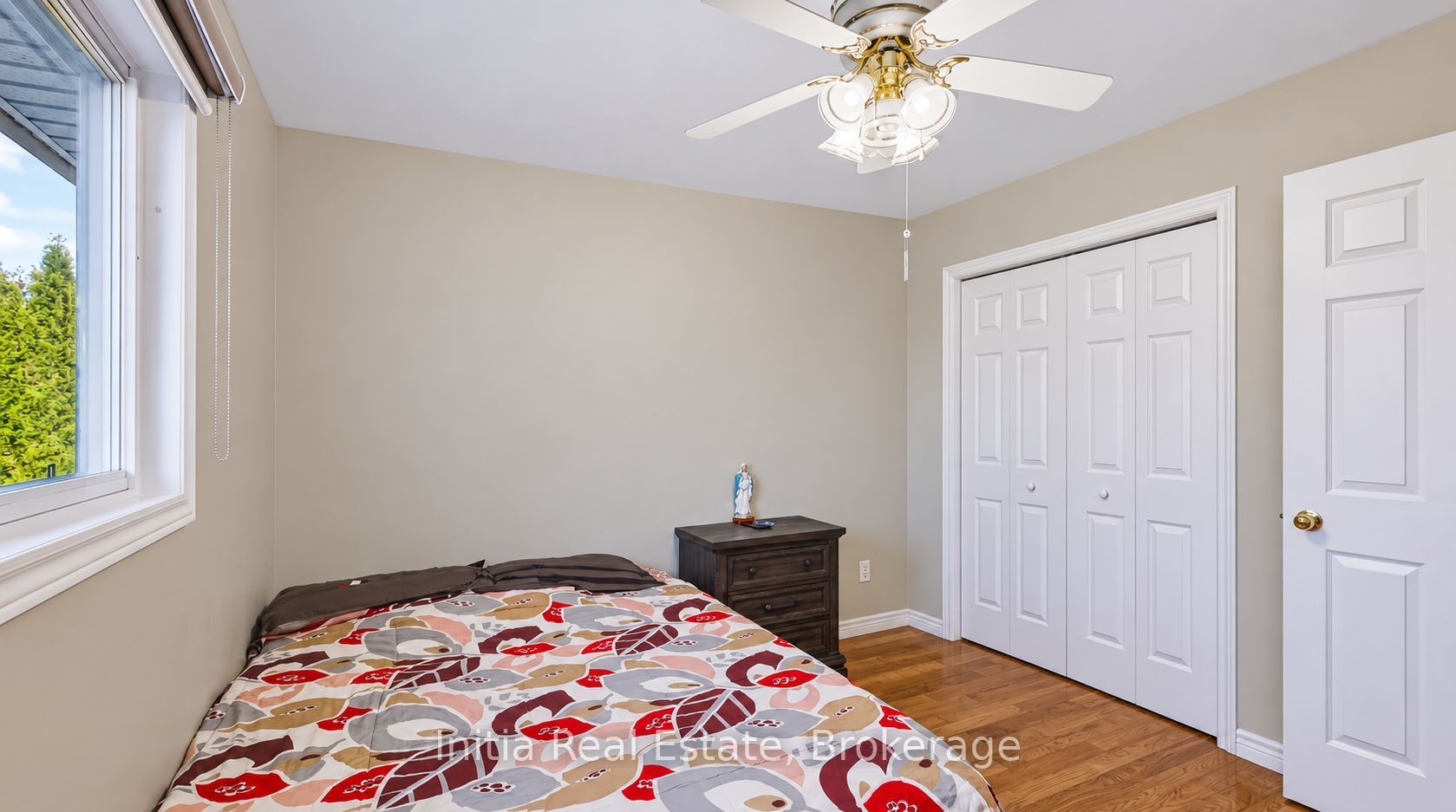 726 Sandison Street N Property Photo 19