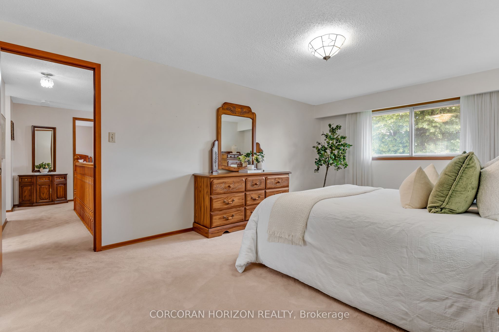 8 Blue Spruce Court Property Photo 18