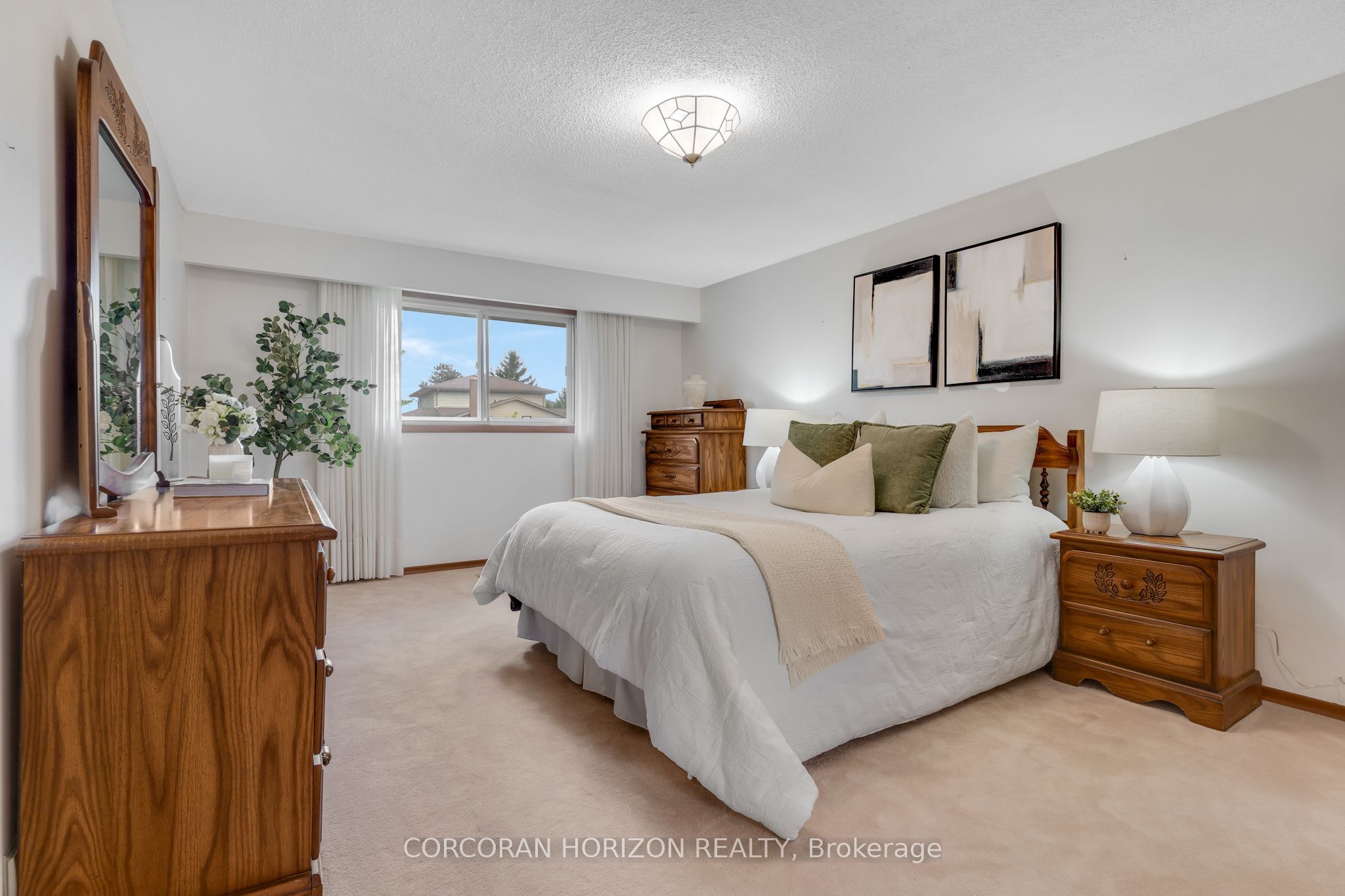 8 Blue Spruce Court Property Photo 21