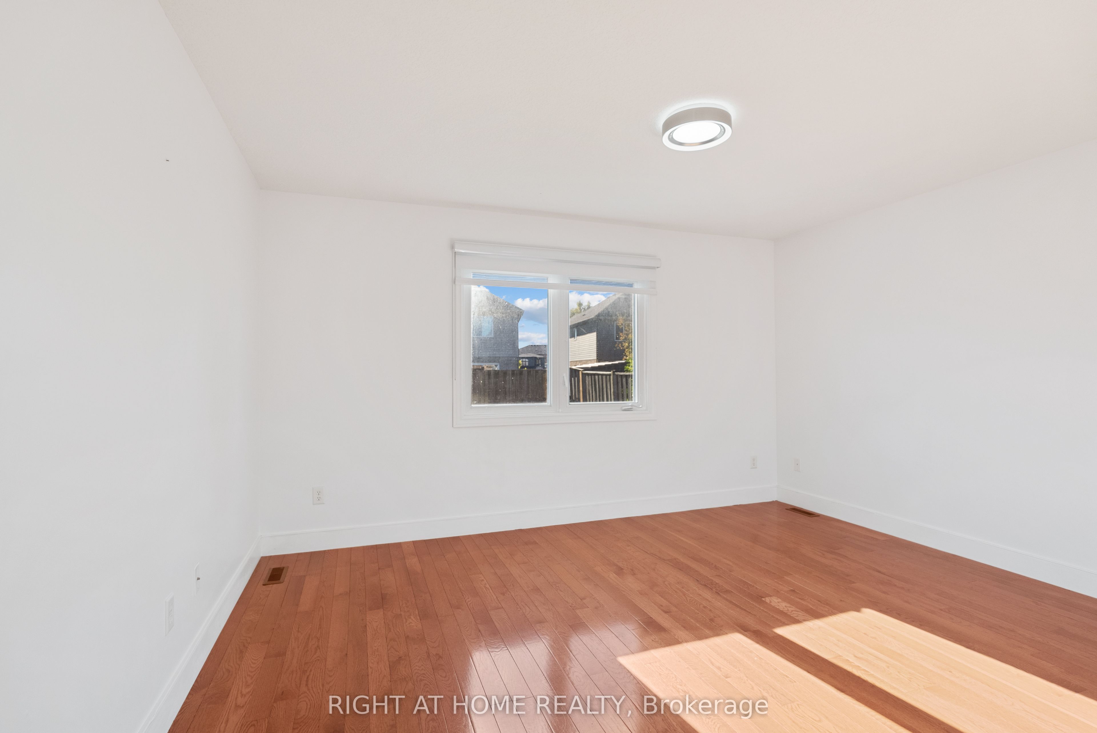 1205 North Wenige Drive Property Photo 10