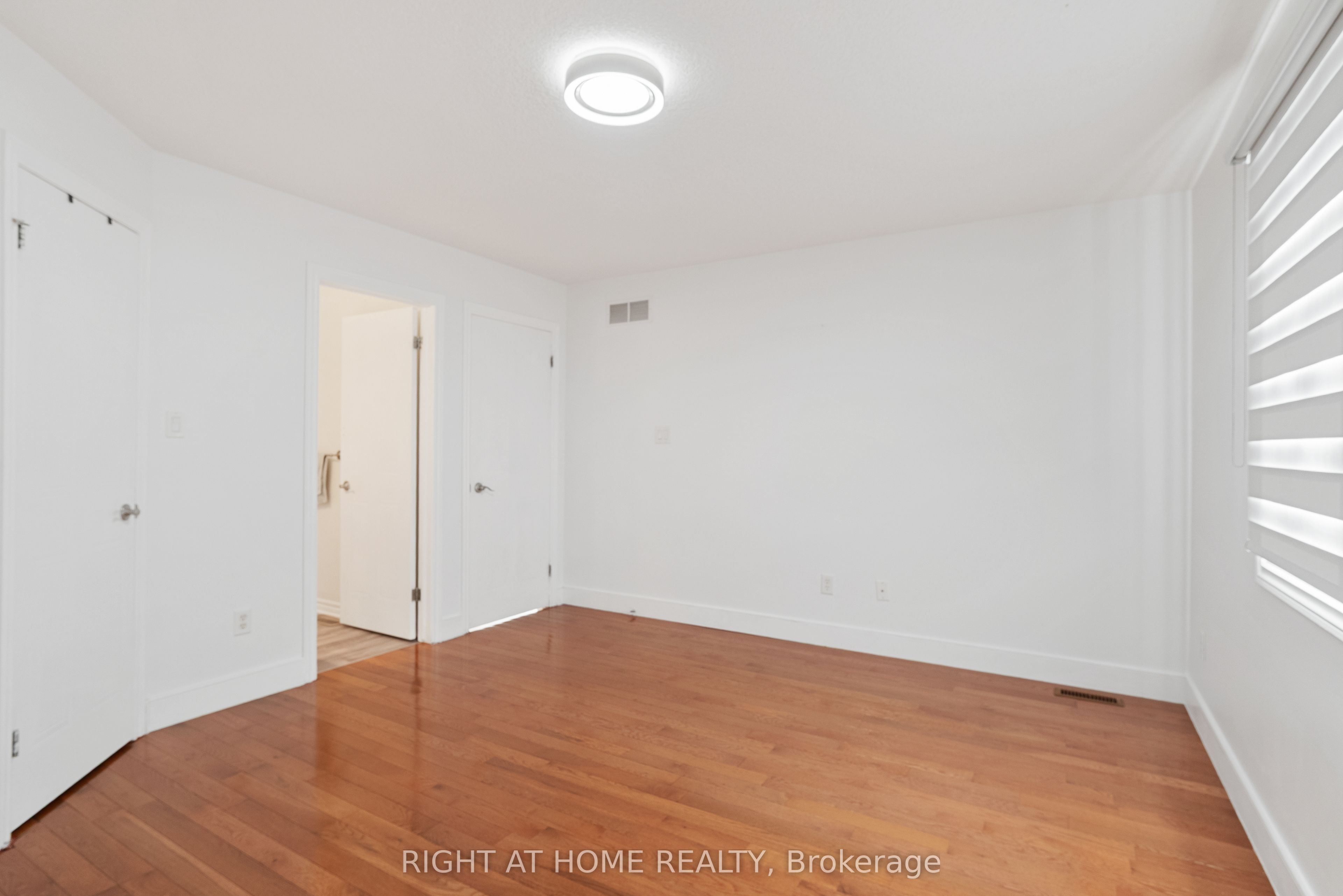 1205 North Wenige Drive Property Photo 11