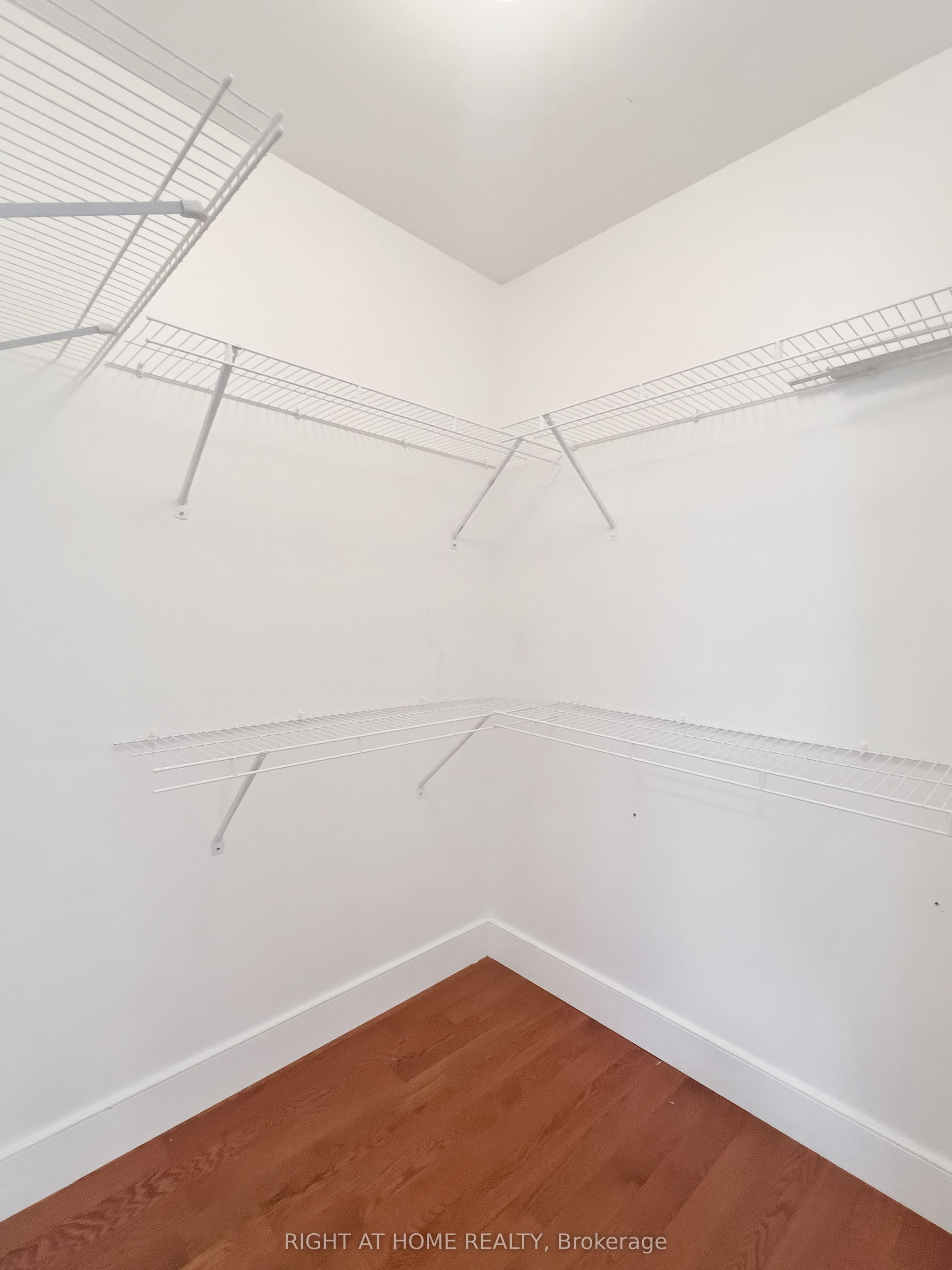 1205 North Wenige Drive Property Photo 13
