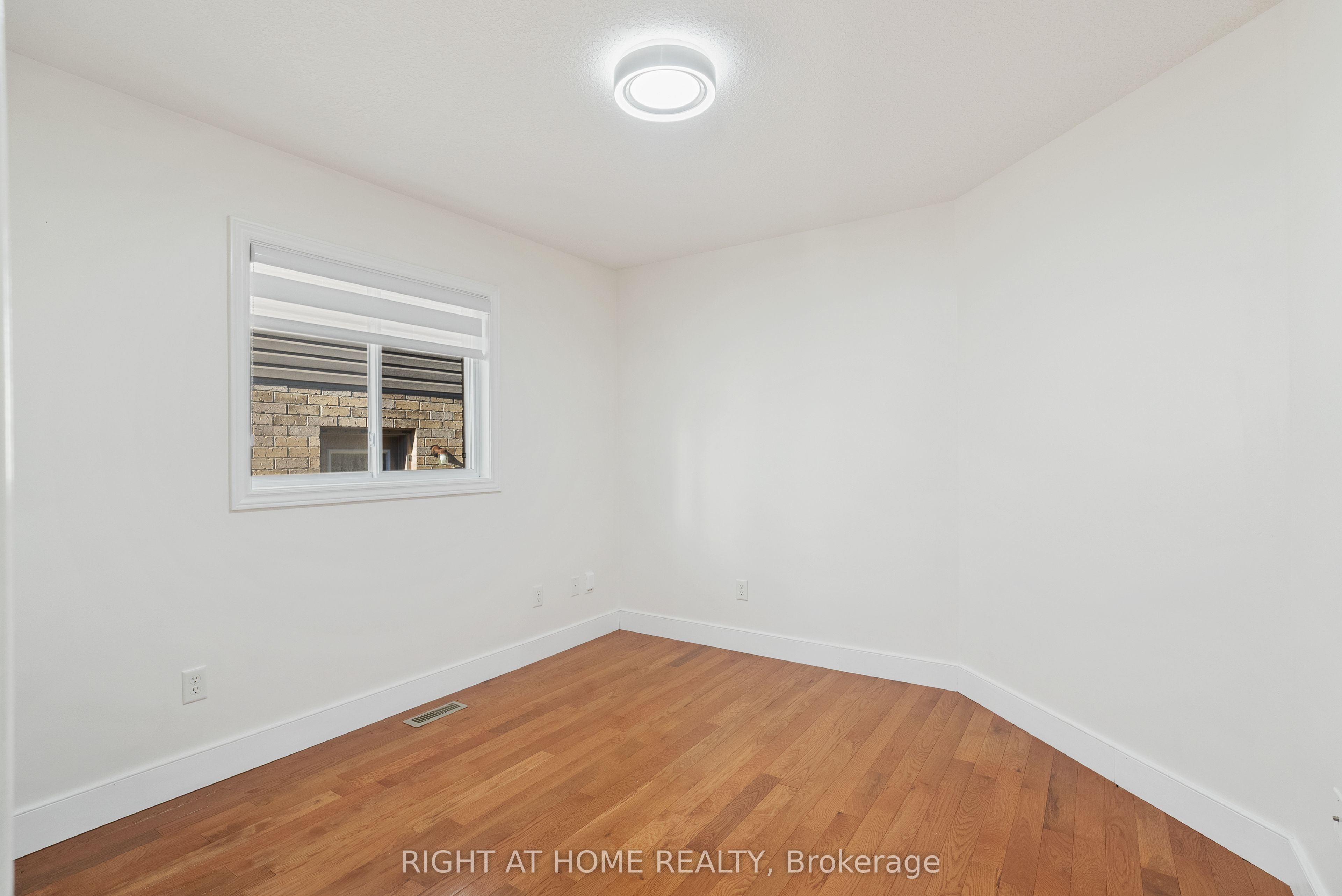 1205 North Wenige Drive Property Photo 16