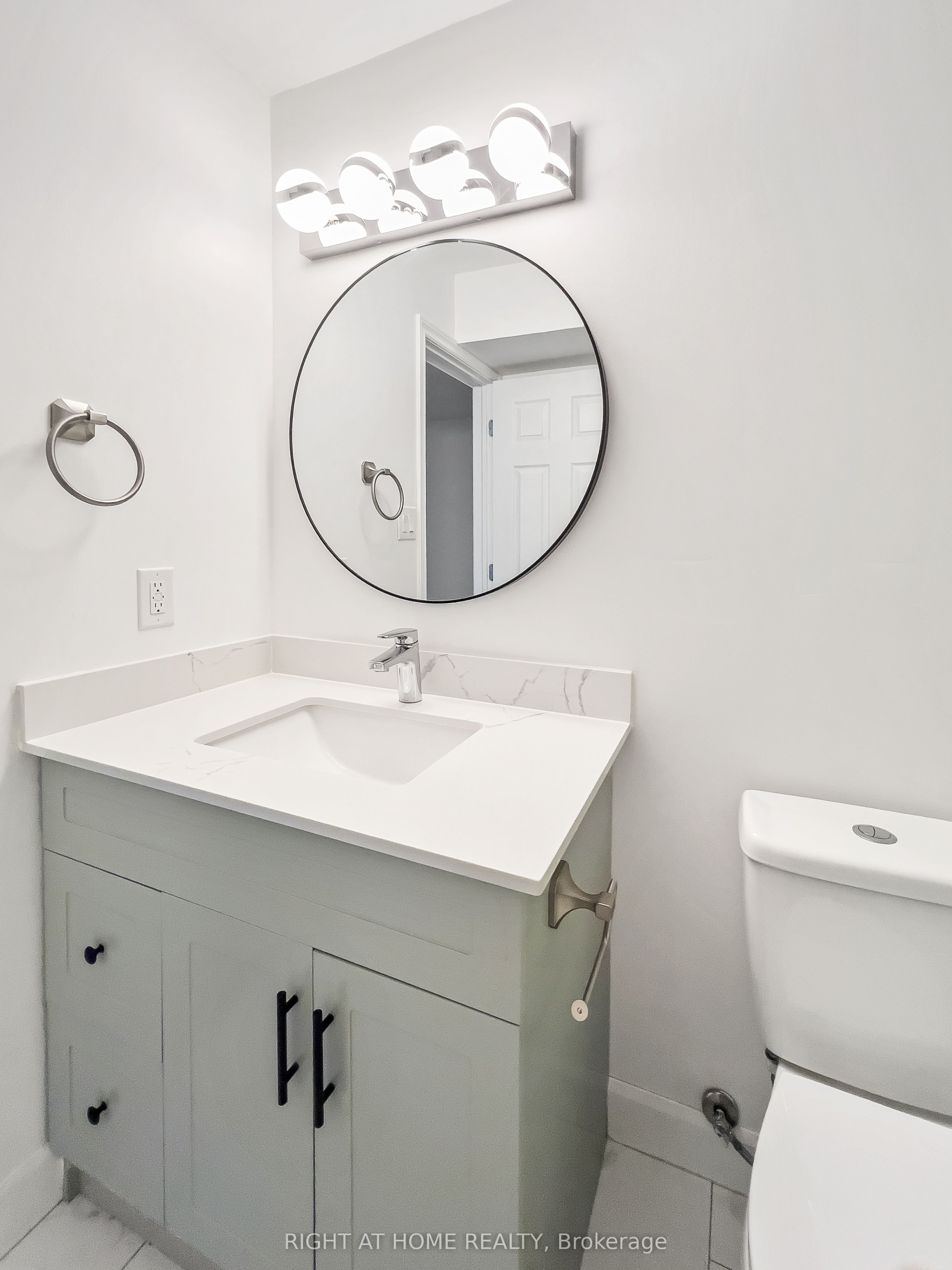 1205 North Wenige Drive Property Photo 26