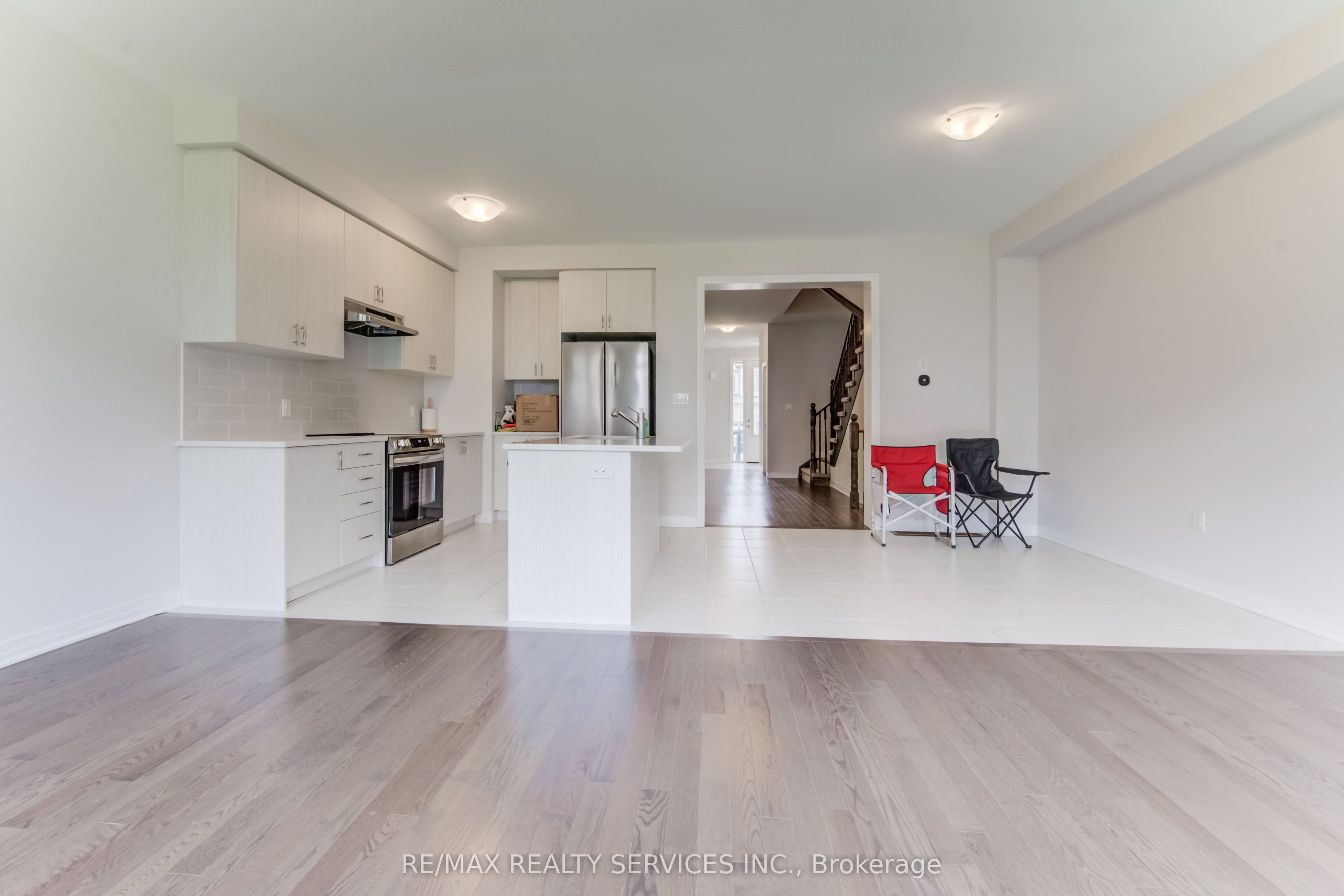 73 Prince Phillip Boulevard Property Photo 17