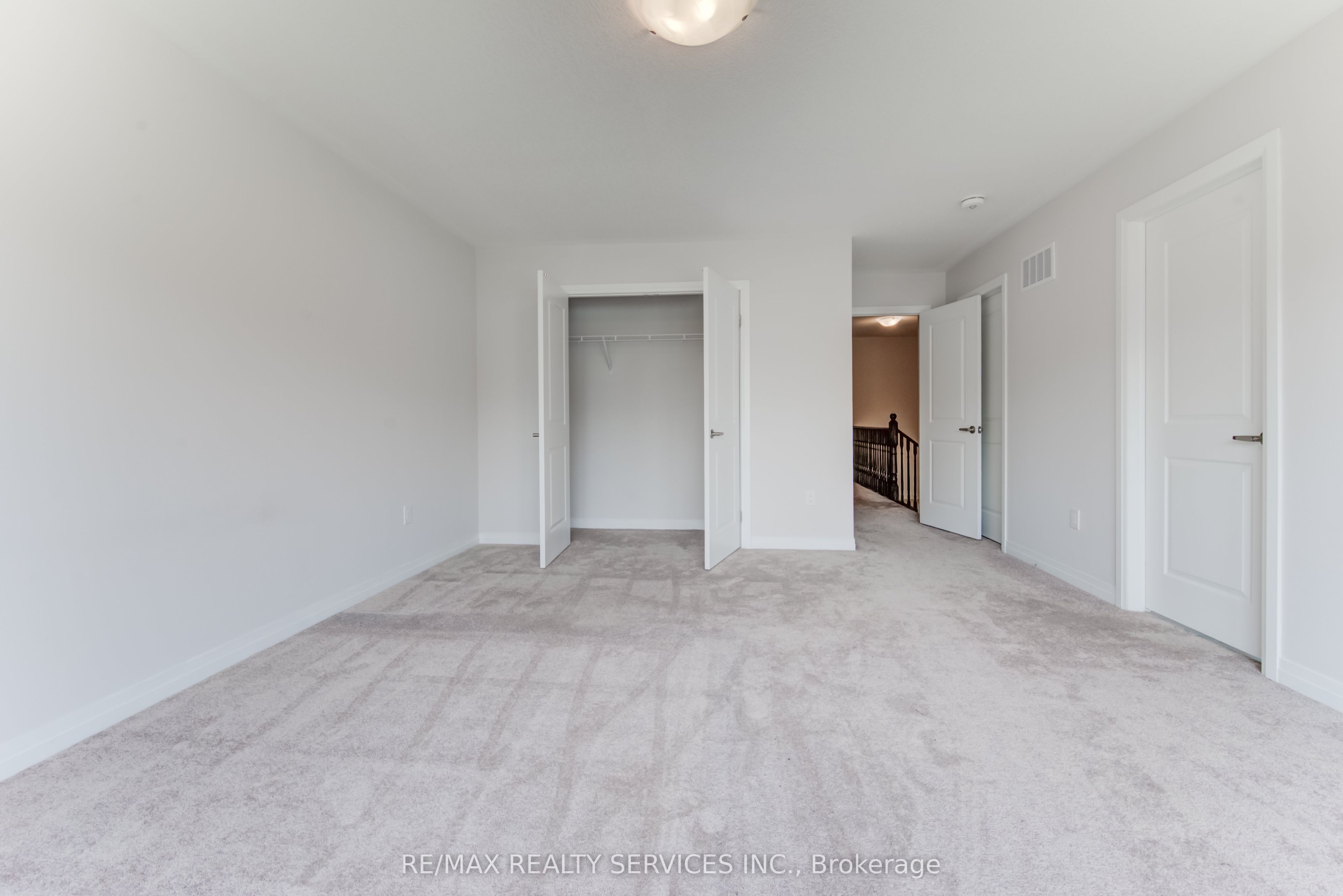 73 Prince Phillip Boulevard Property Photo 23