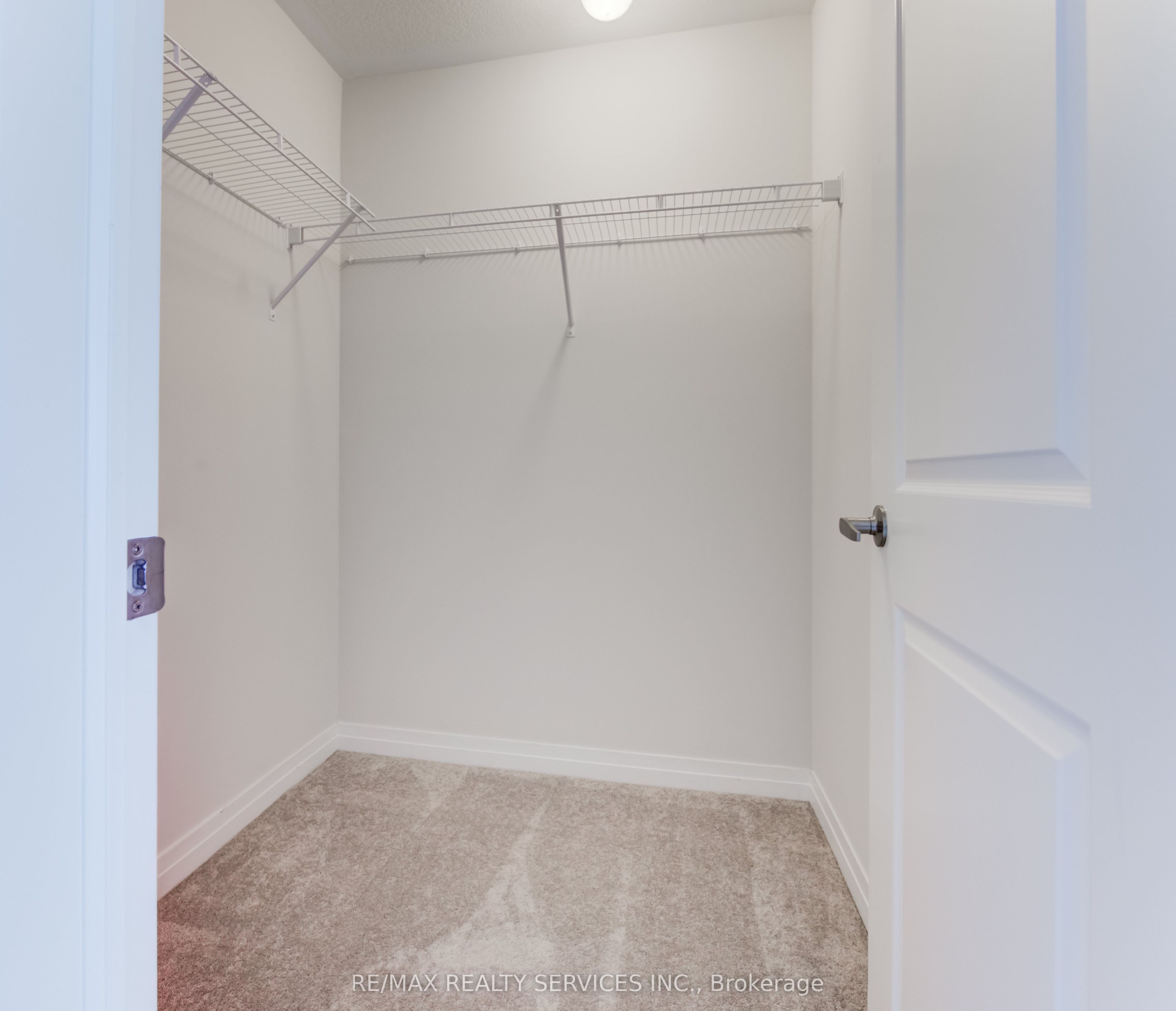73 Prince Phillip Boulevard Property Photo 28