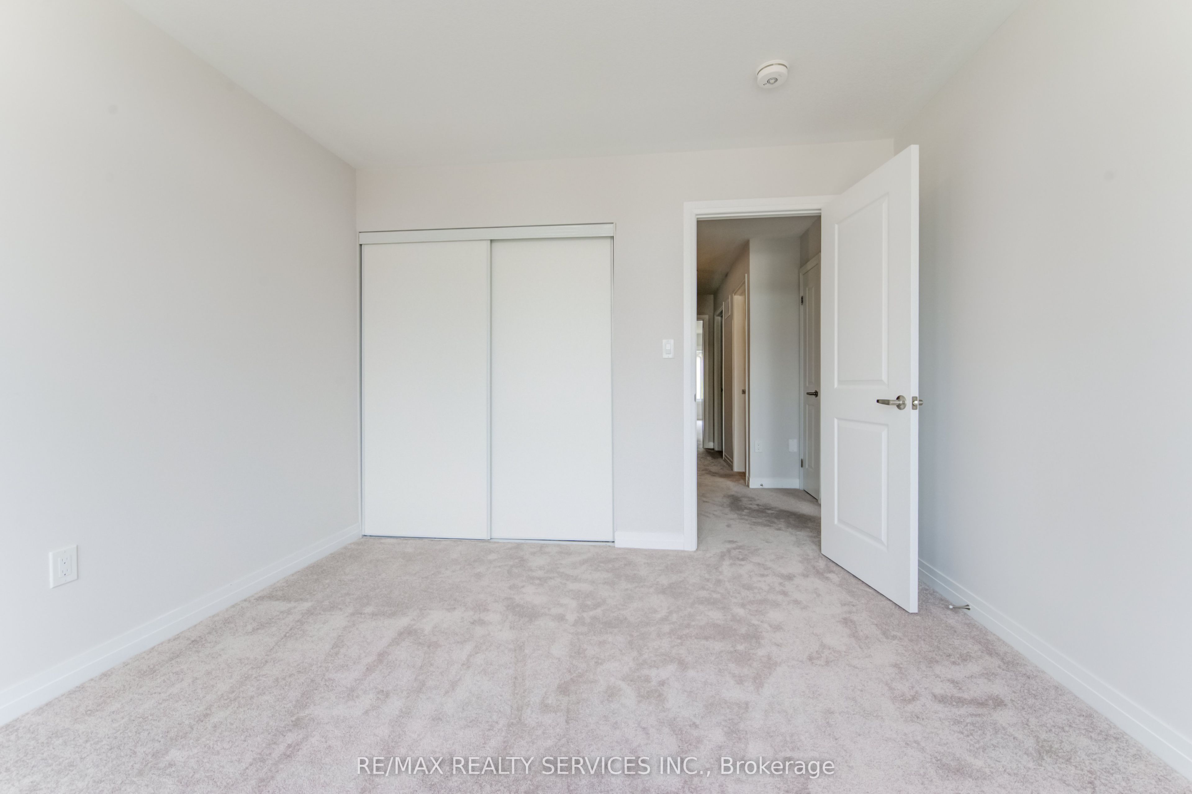 73 Prince Phillip Boulevard Property Photo 34