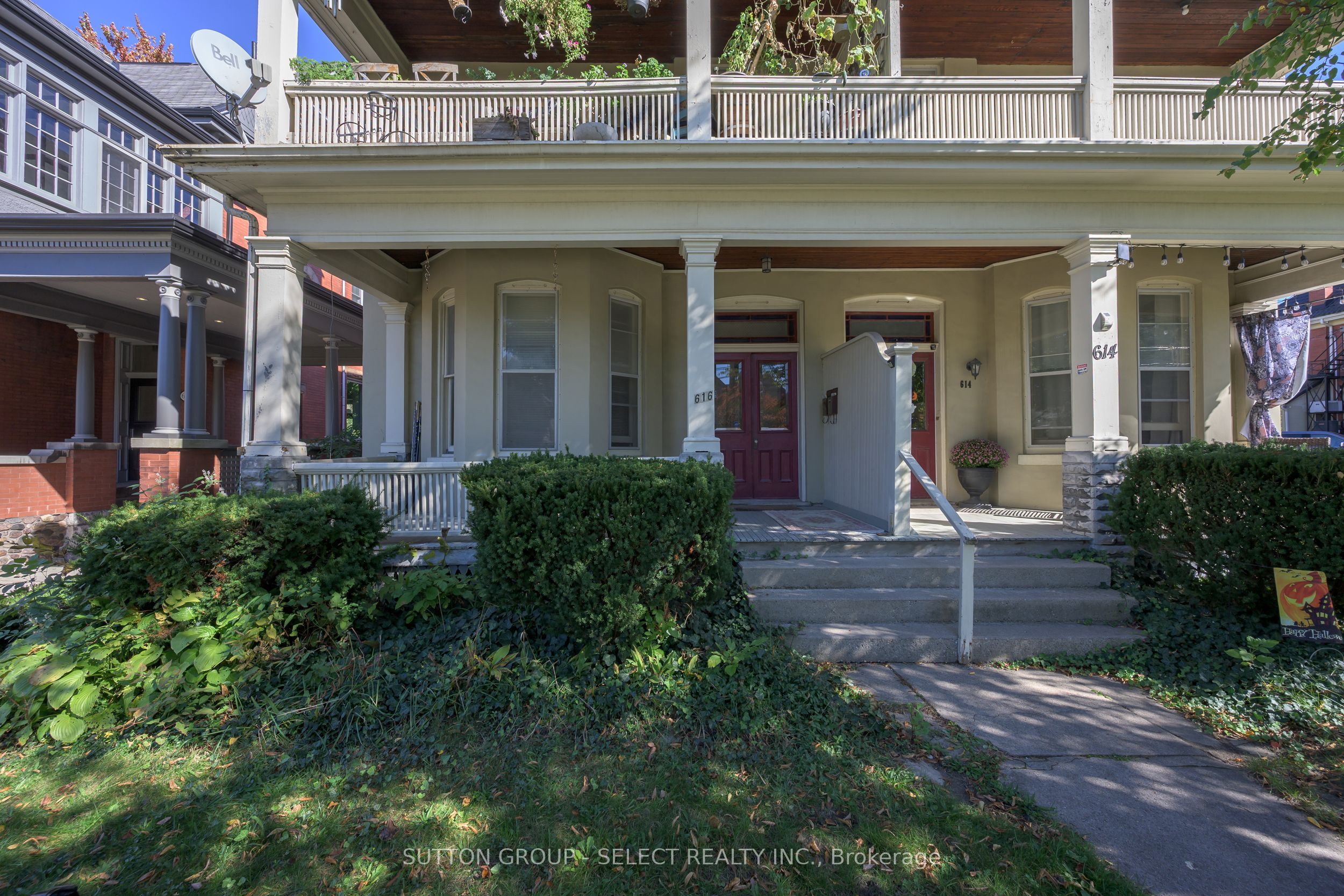 614-616 Wellington Street Property Photo 3