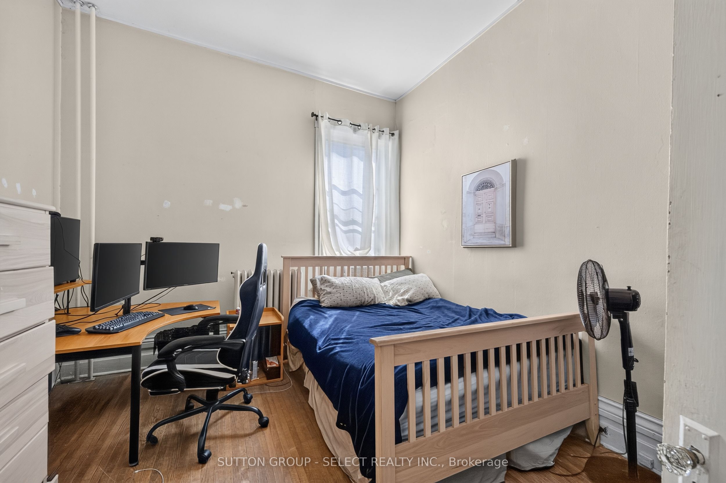 614-616 Wellington Street Property Photo 17