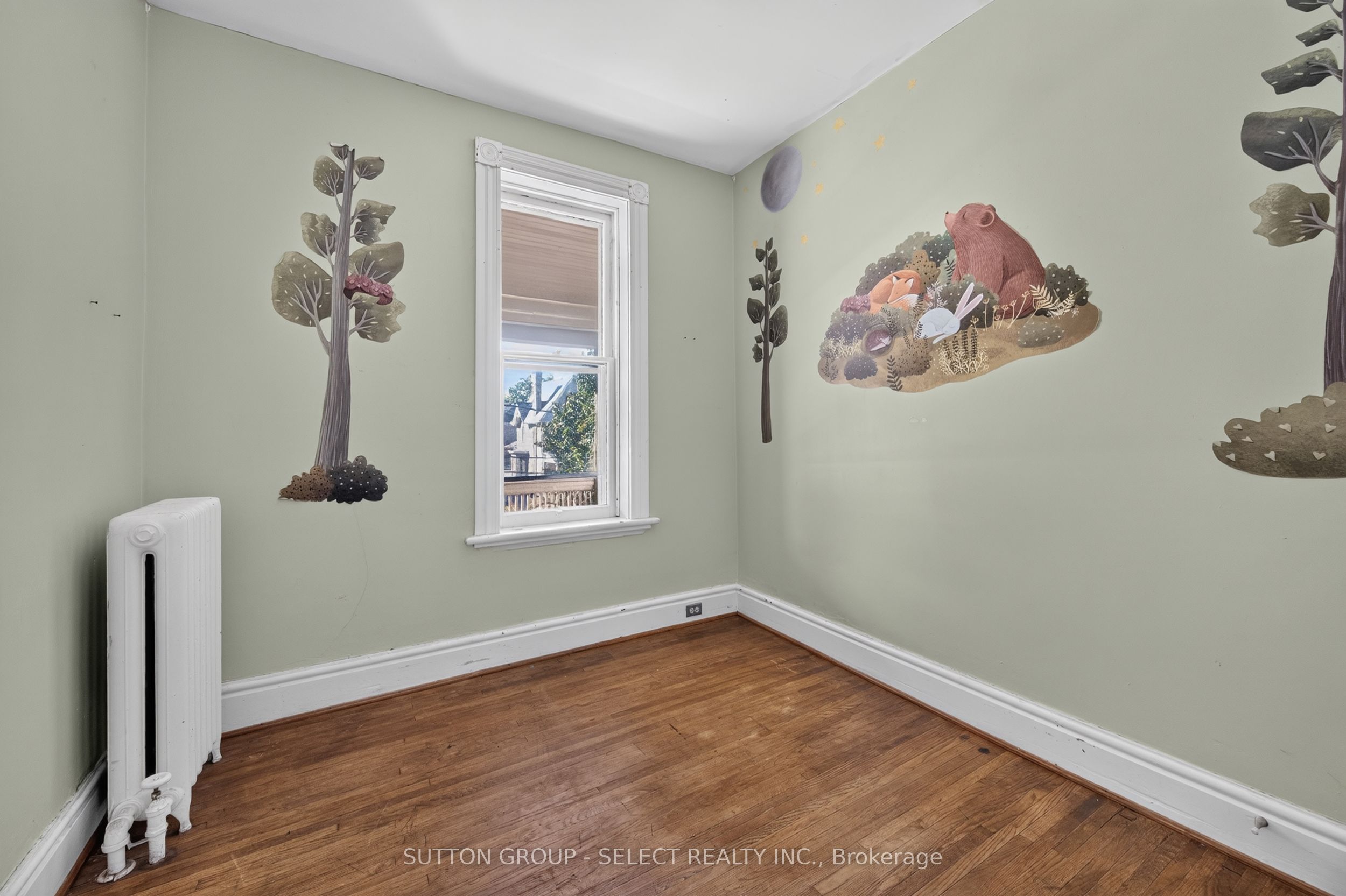 614-616 Wellington Street Property Photo 32