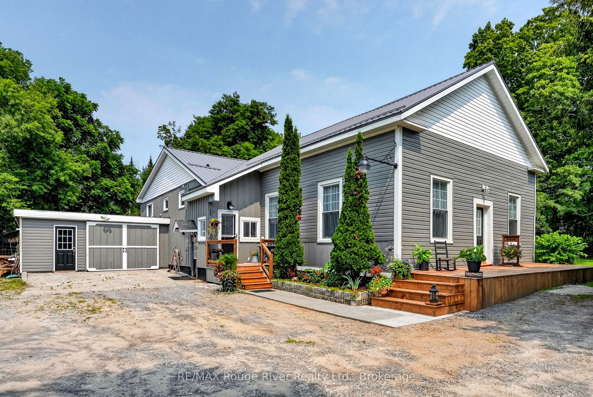 X14096926 Property Photo 1