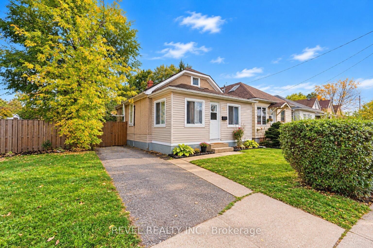 12 Merigold Street Property Photo 1