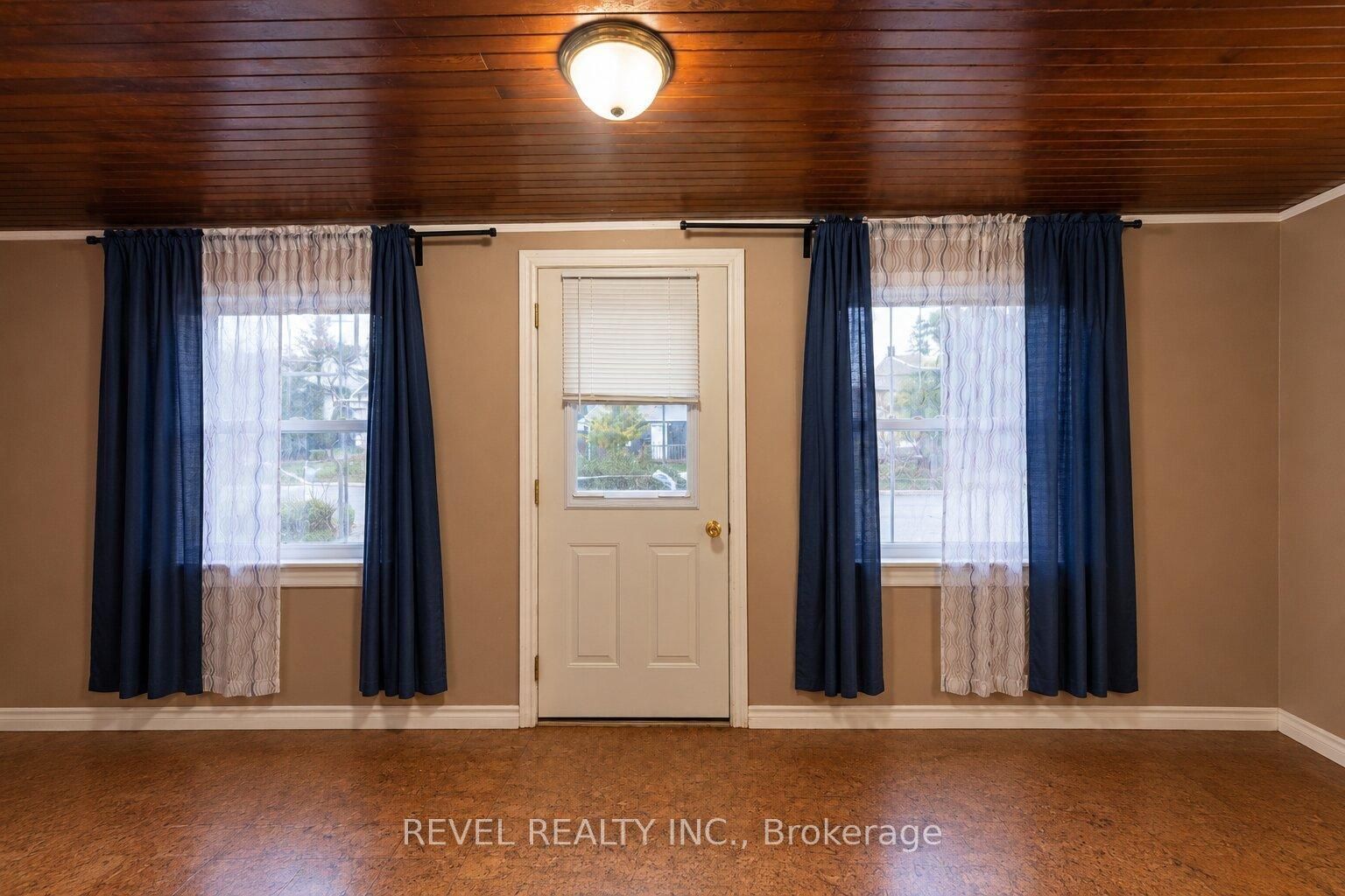12 Merigold Street Property Photo 4