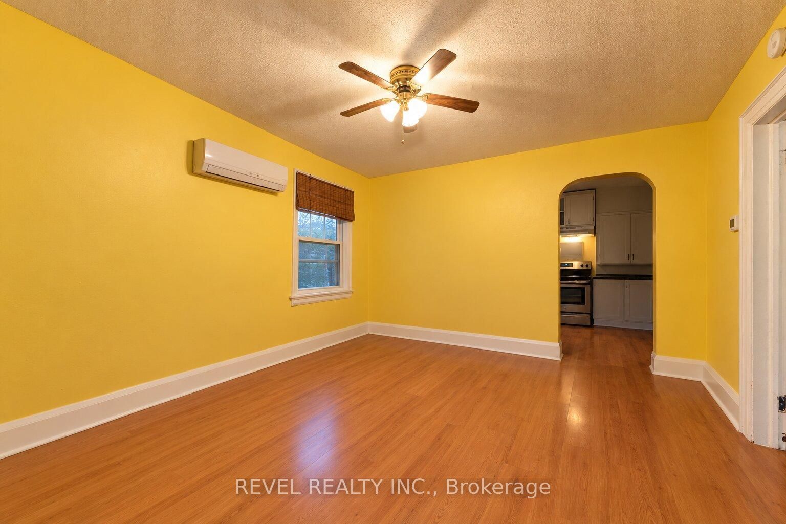 12 Merigold Street Property Photo 7