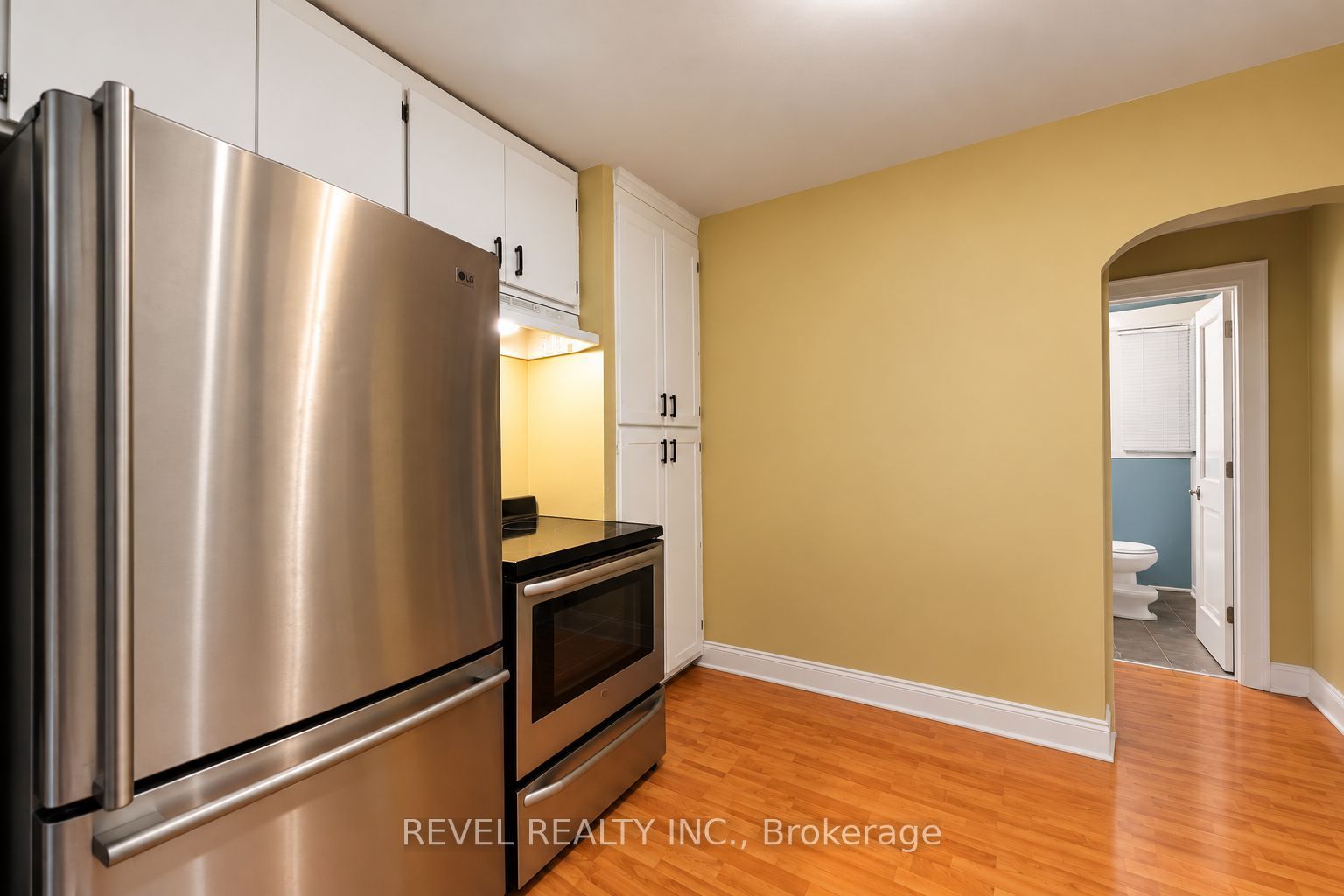 12 Merigold Street Property Photo 9