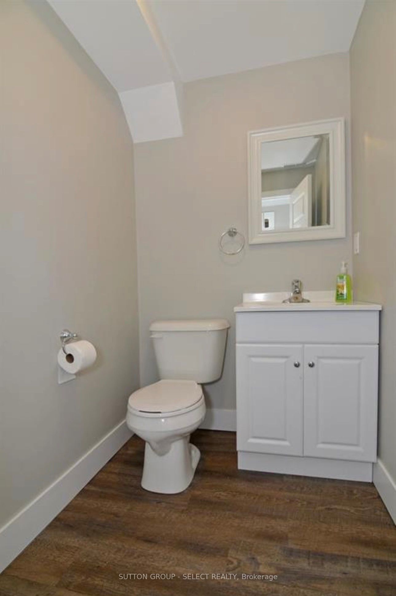 103 Westbury Avenue Property Photo 15