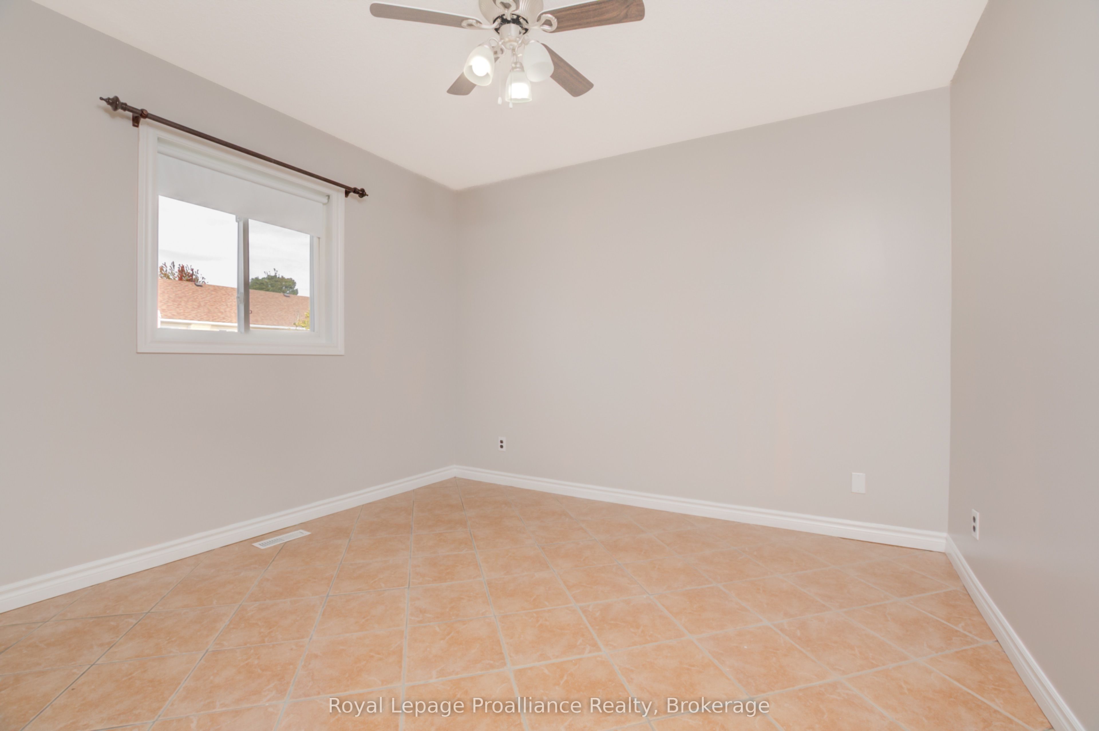 120 Raglan Street Property Photo 17