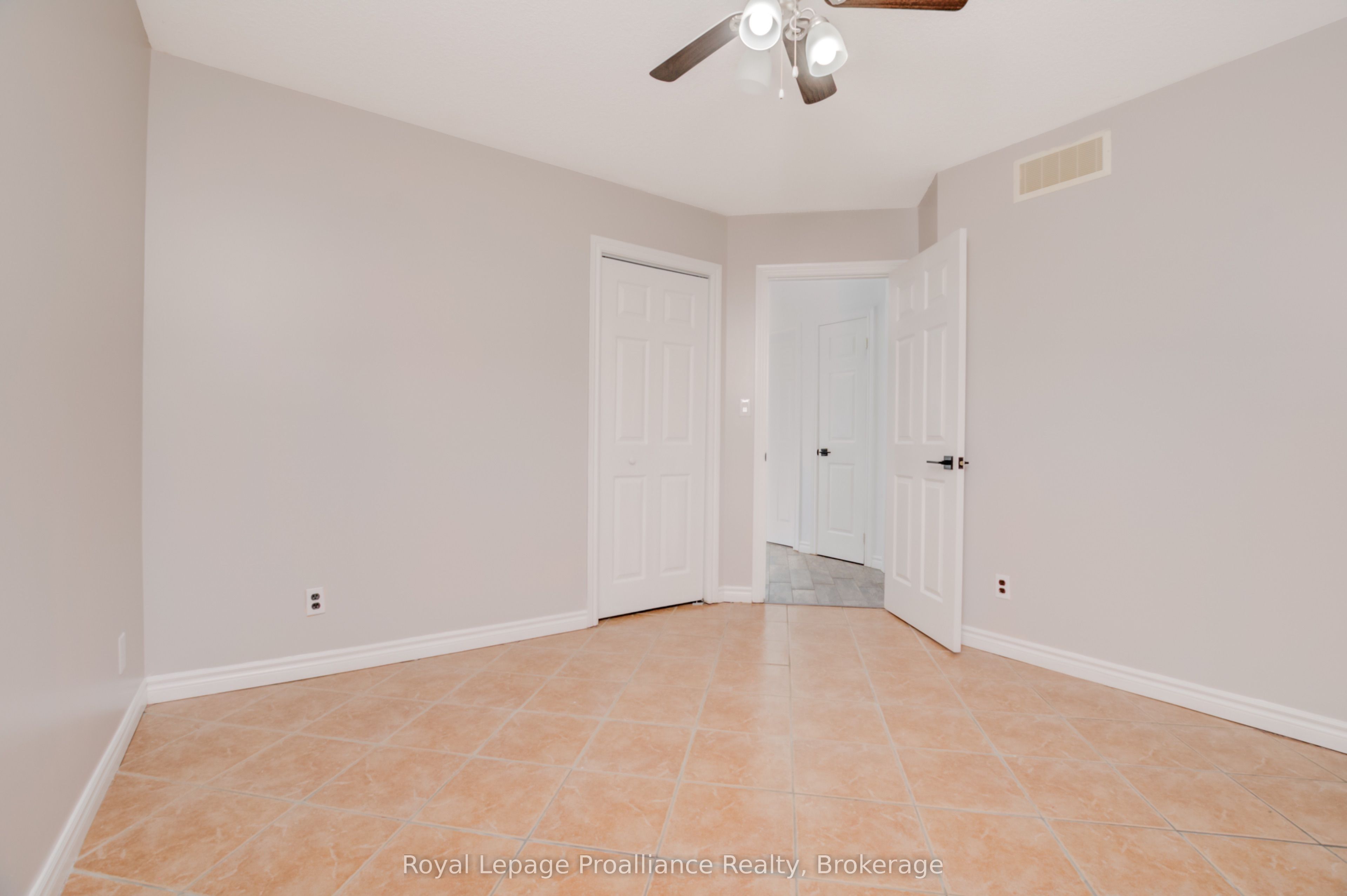 120 Raglan Street Property Photo 18