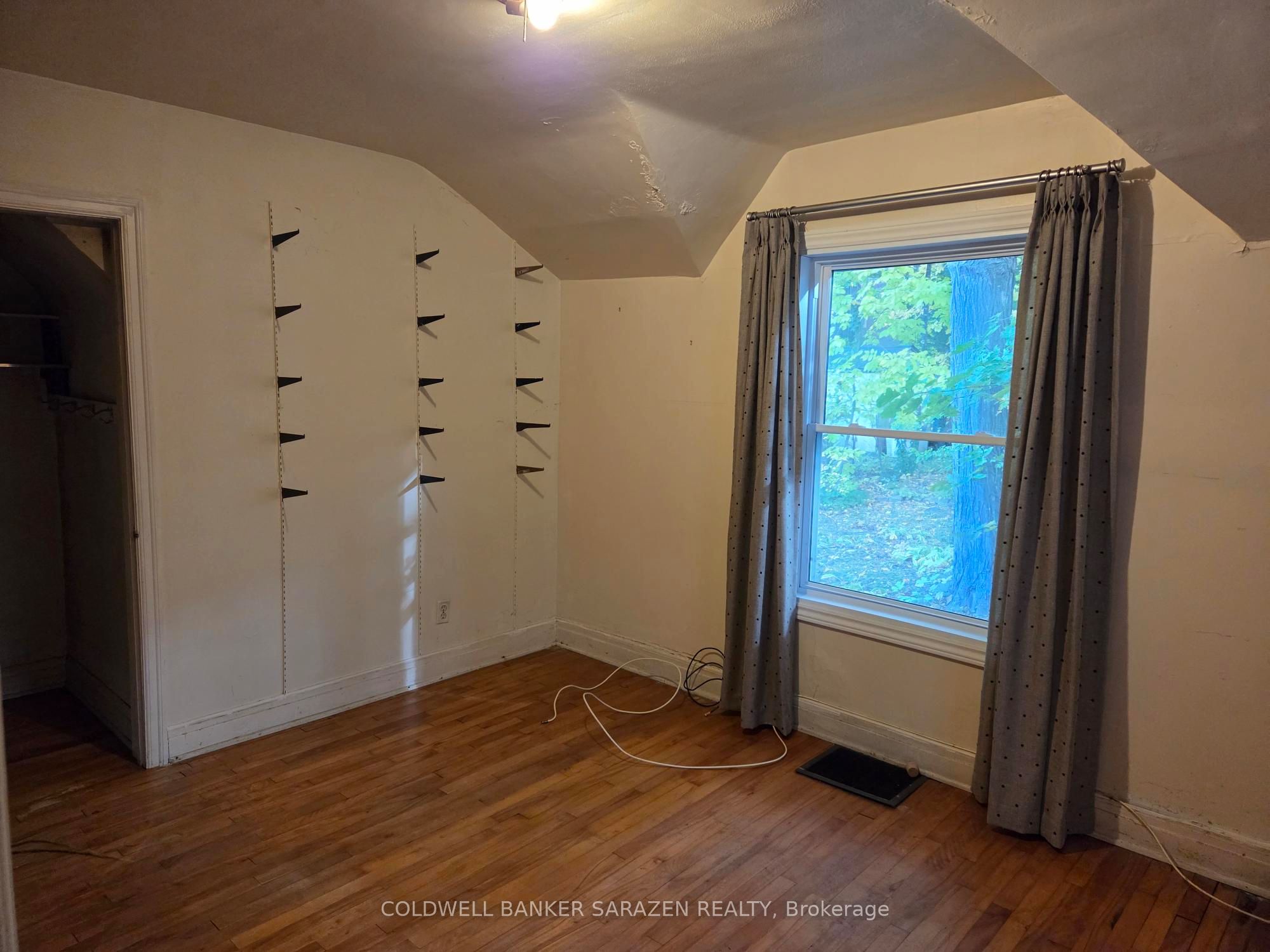312 Cunningham Avenue E Property Photo 10