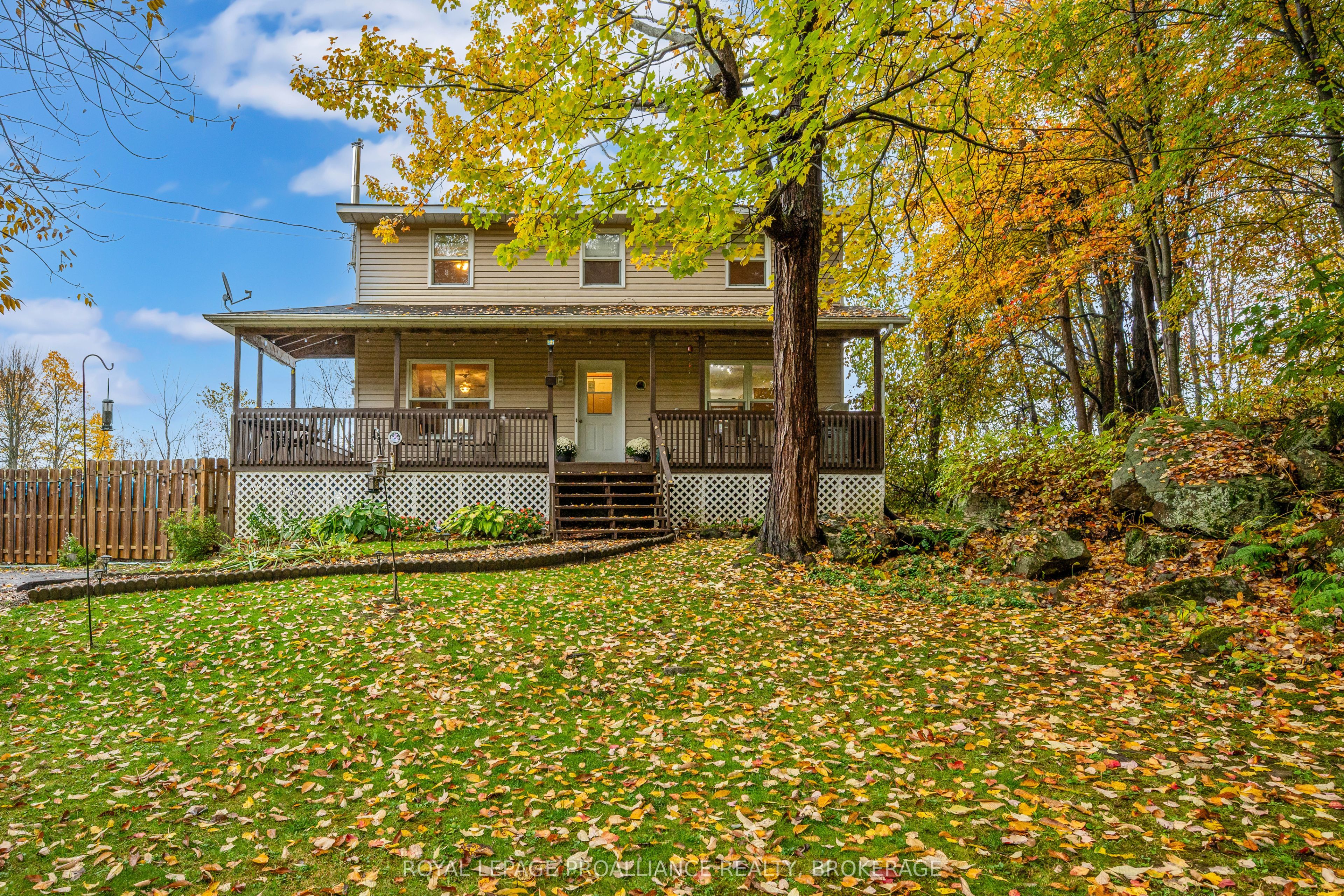435 County Road 2 E Property Photo 1