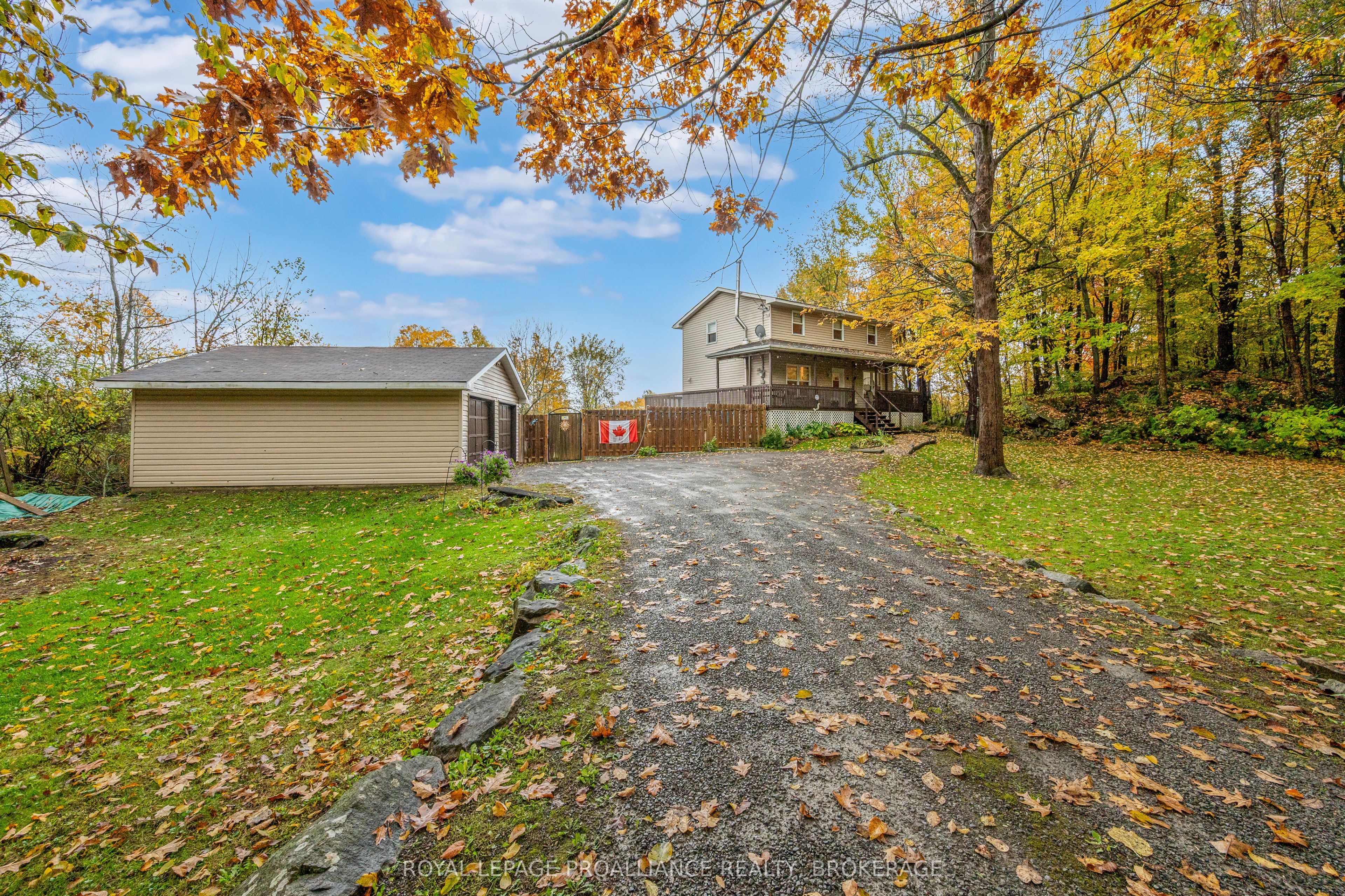 435 County Road 2 E Property Photo 4