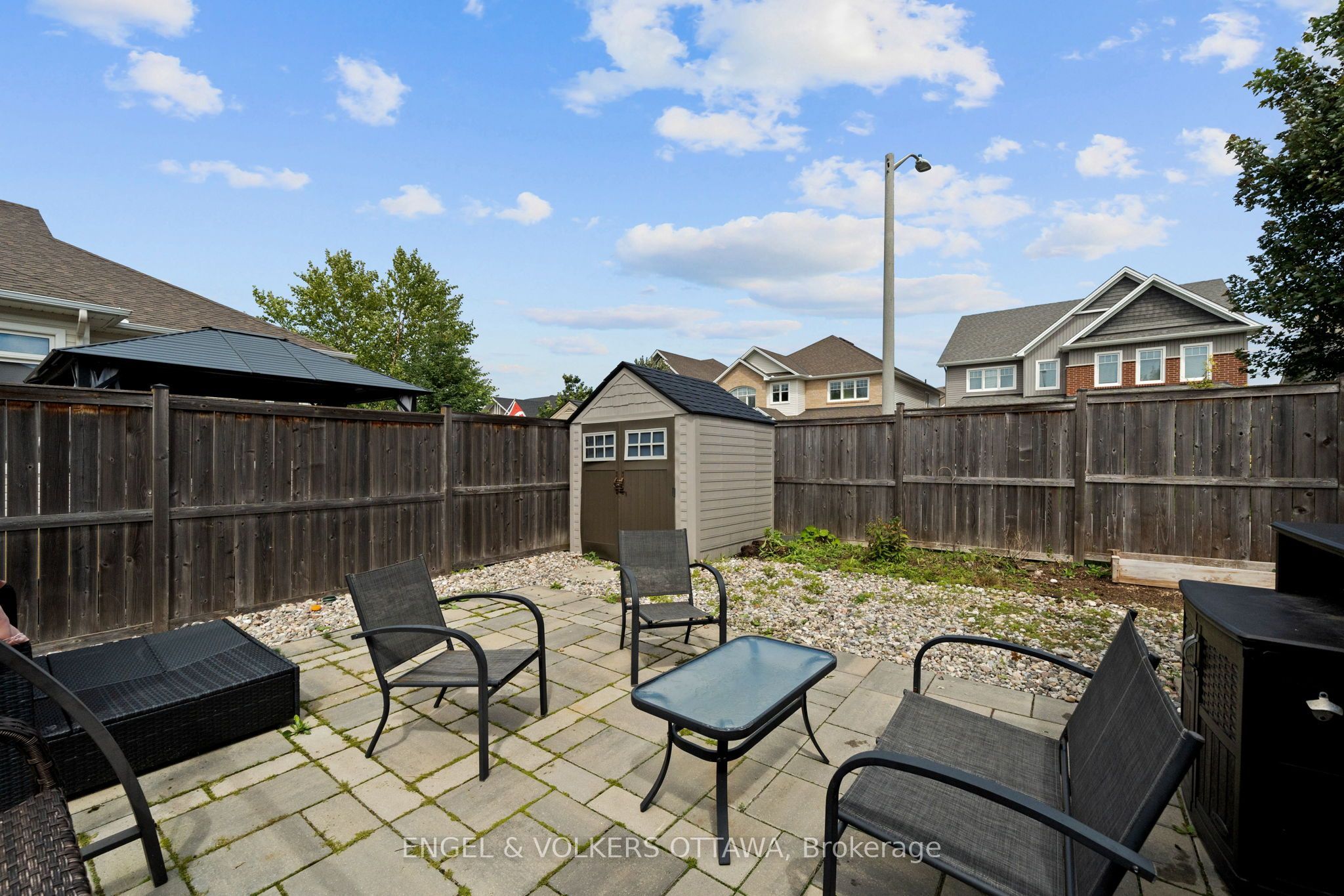 538 Silverbell Crescent Property Photo 30