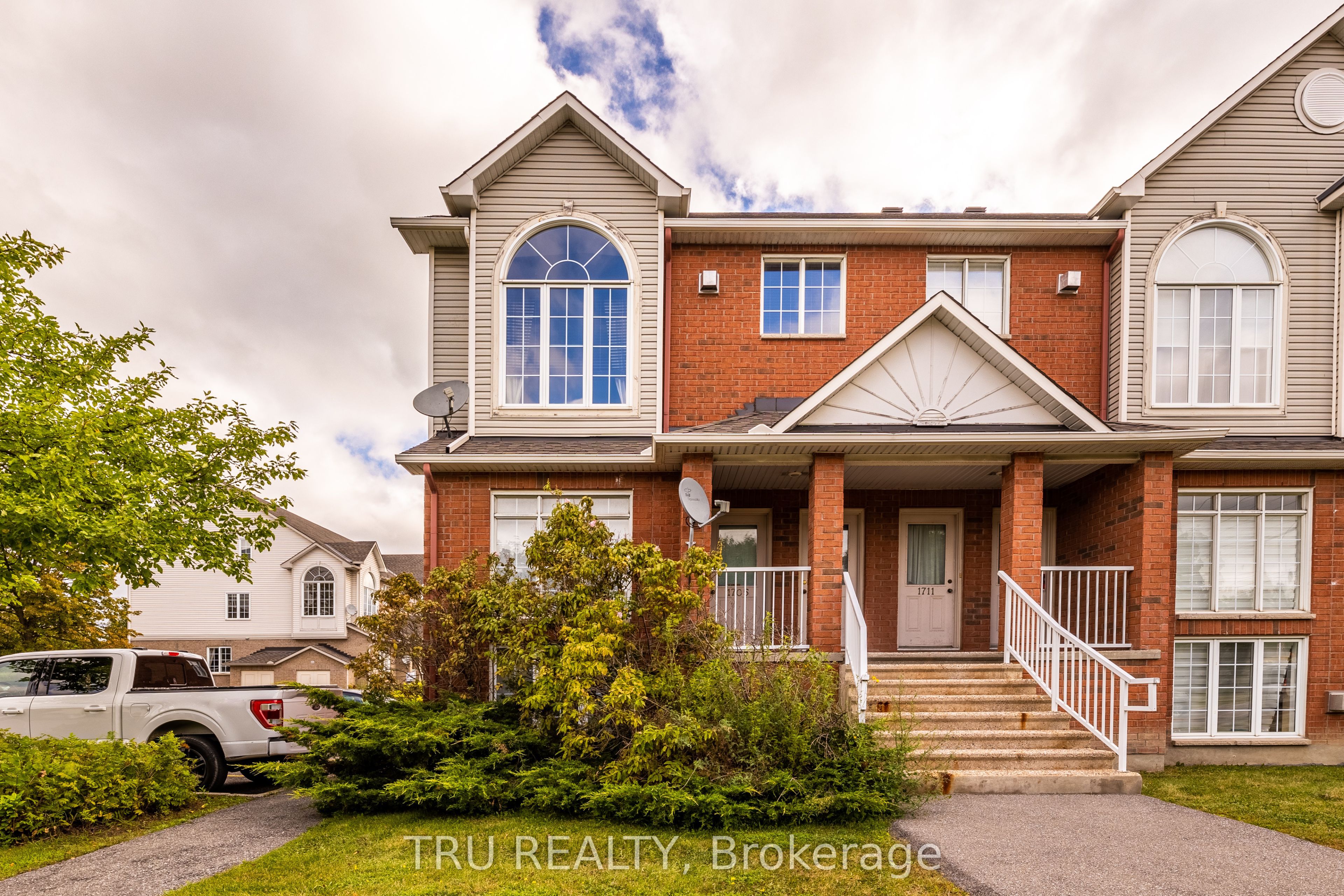 1707 Blohm Drive Property Photo 1