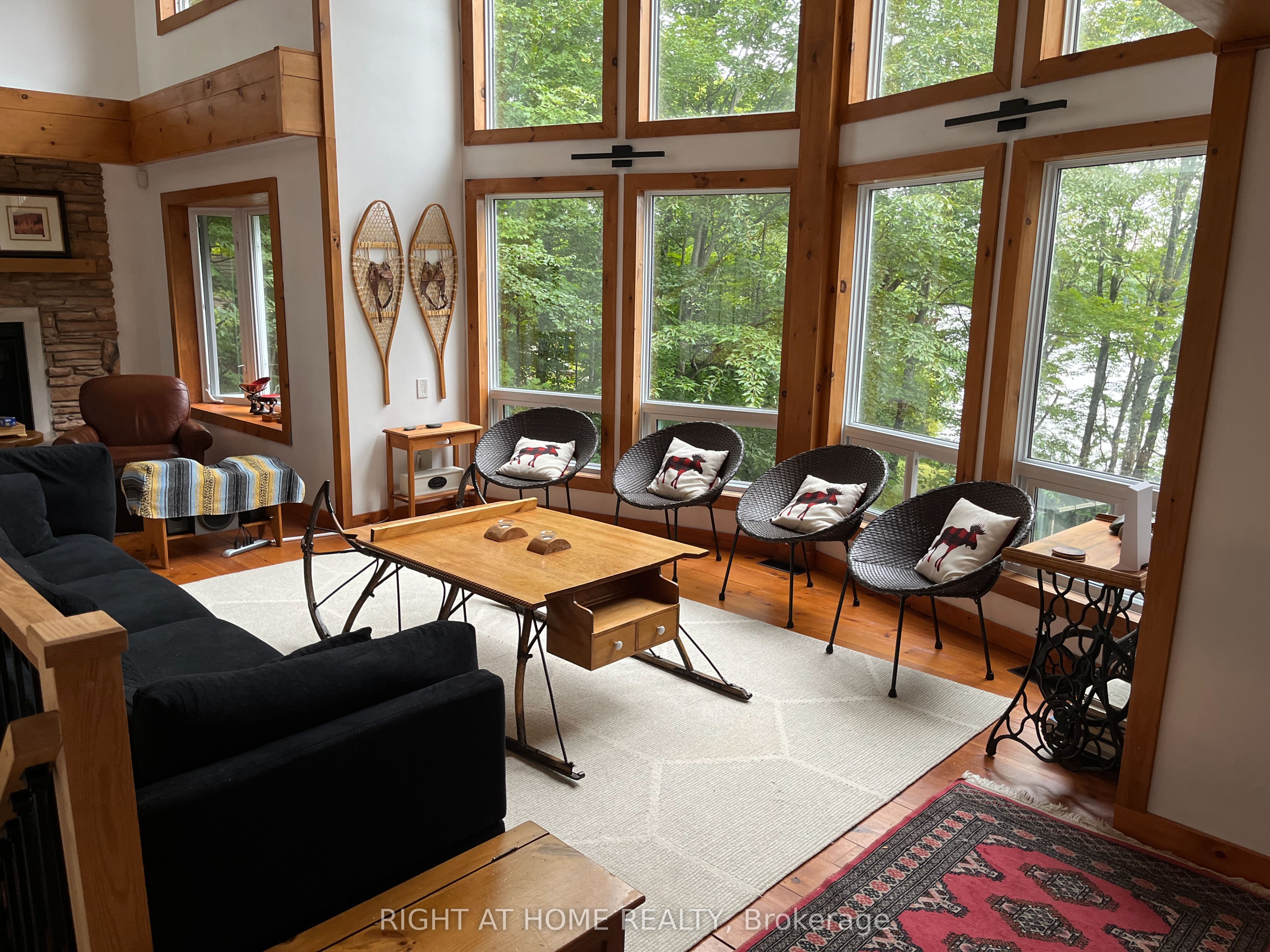 X14097454 Property Photo 2