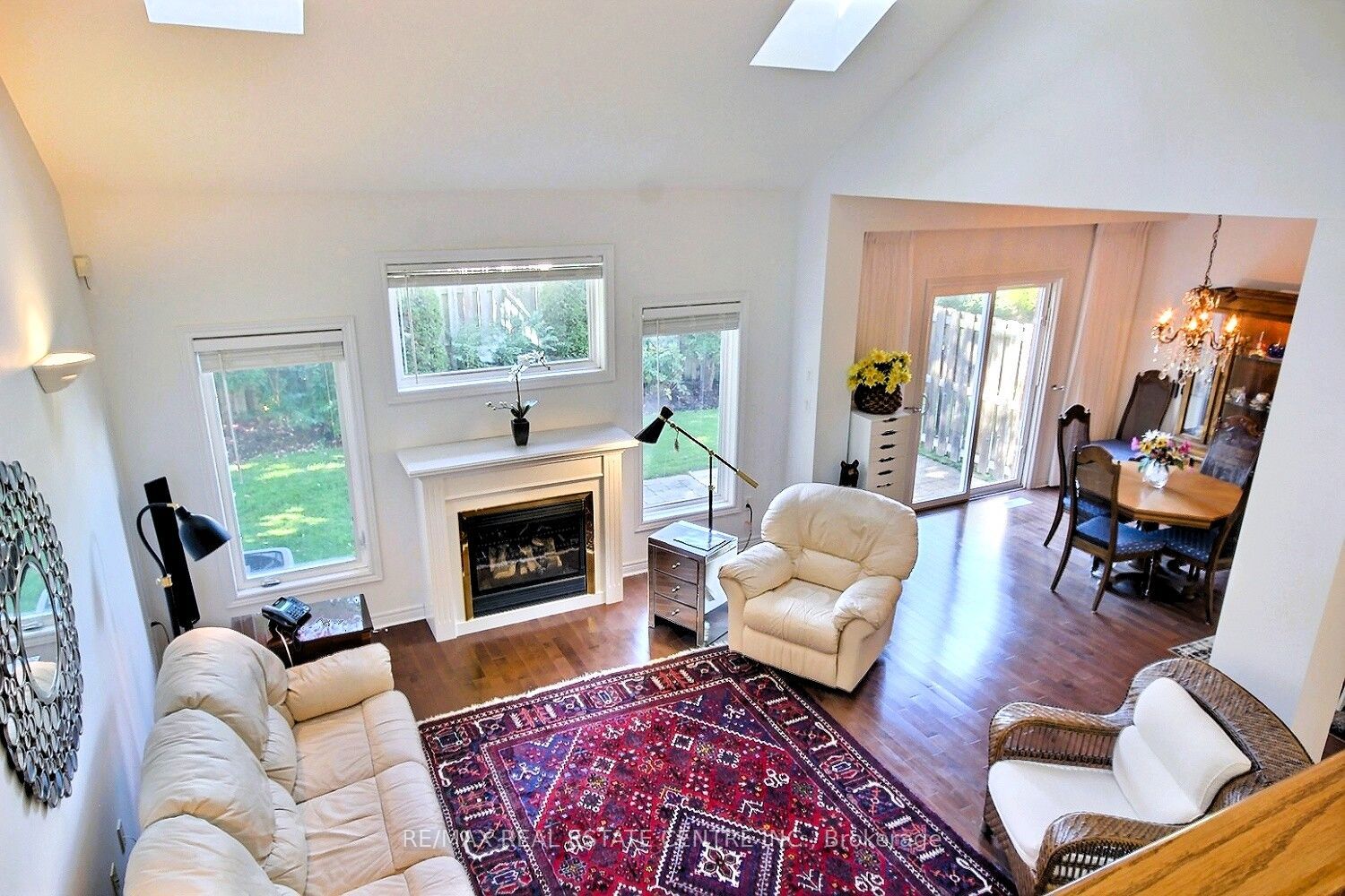 755 Willow Road Property Photo 6