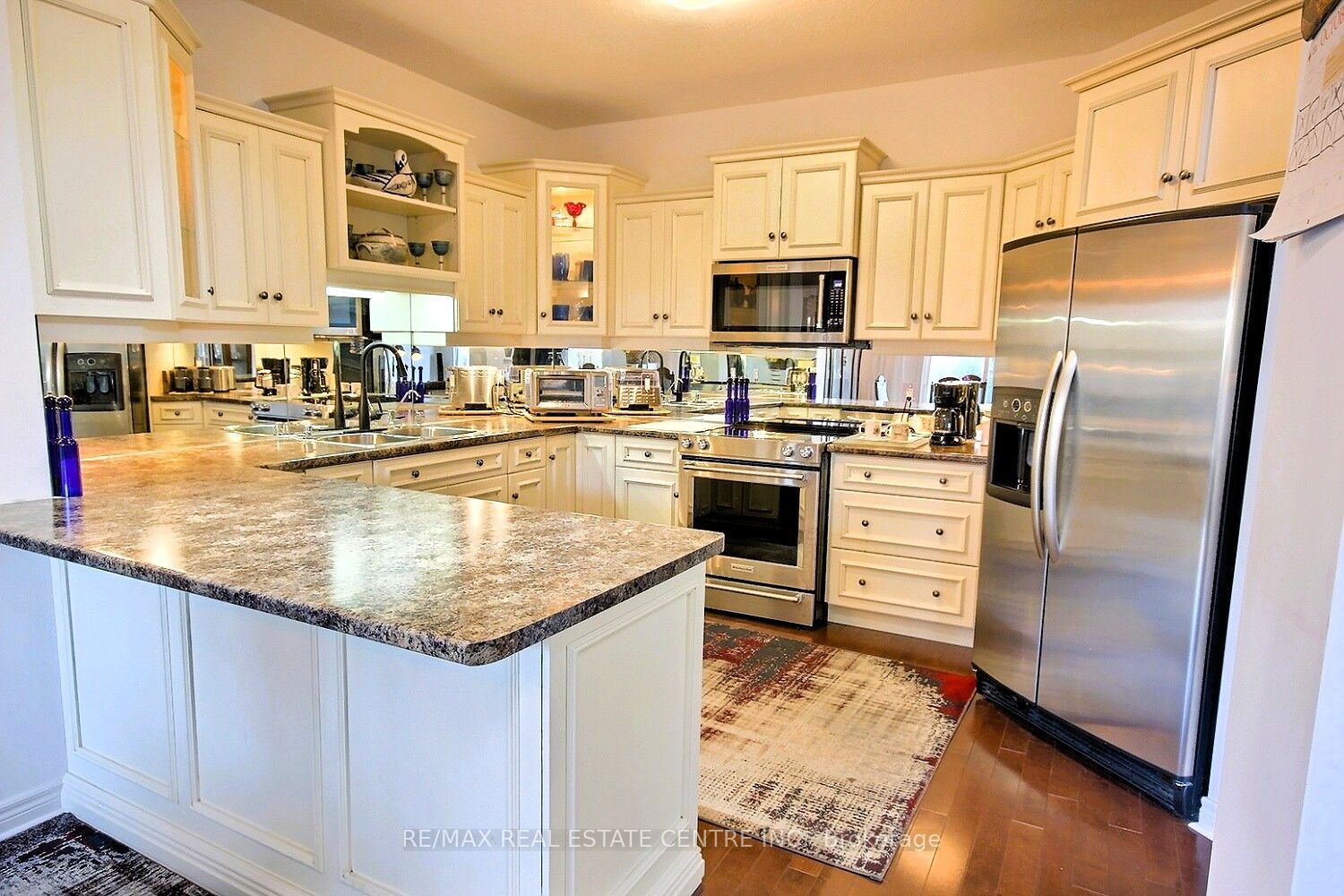 755 Willow Road Property Photo 7