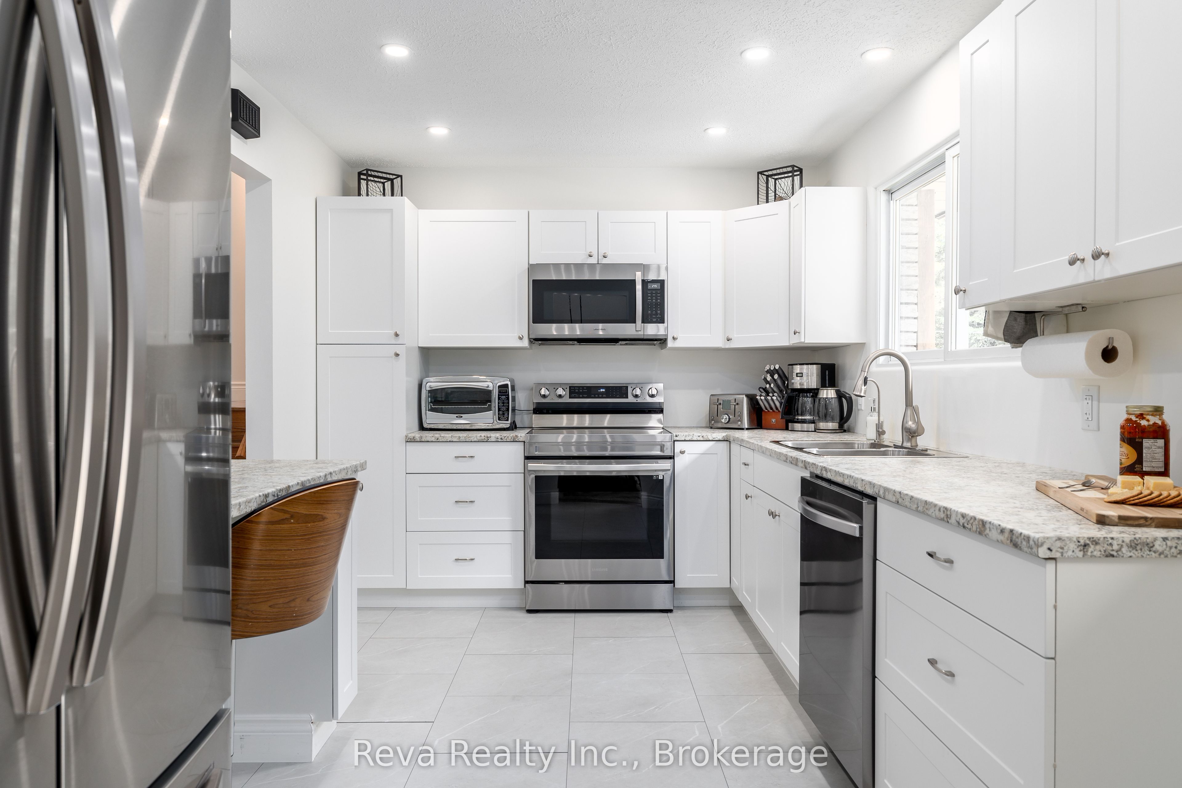 89 Stewart Road Property Photo 6