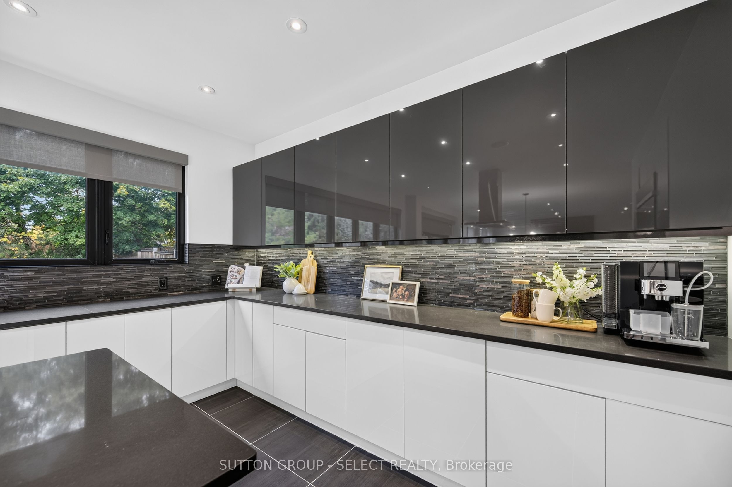 744 Hickorystick Key Property Photo 13