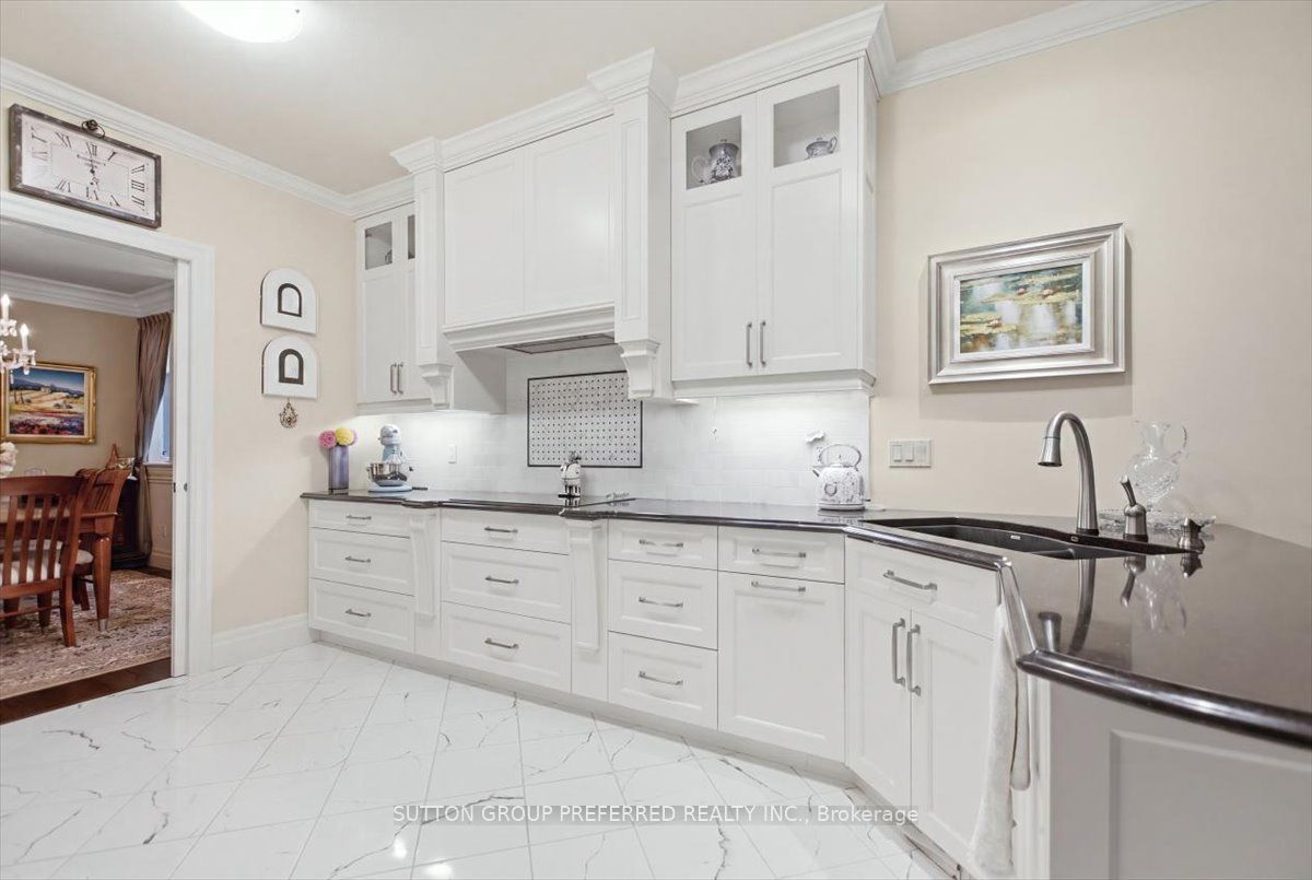 725 Eagletrace Drive 63 Property Photo 17