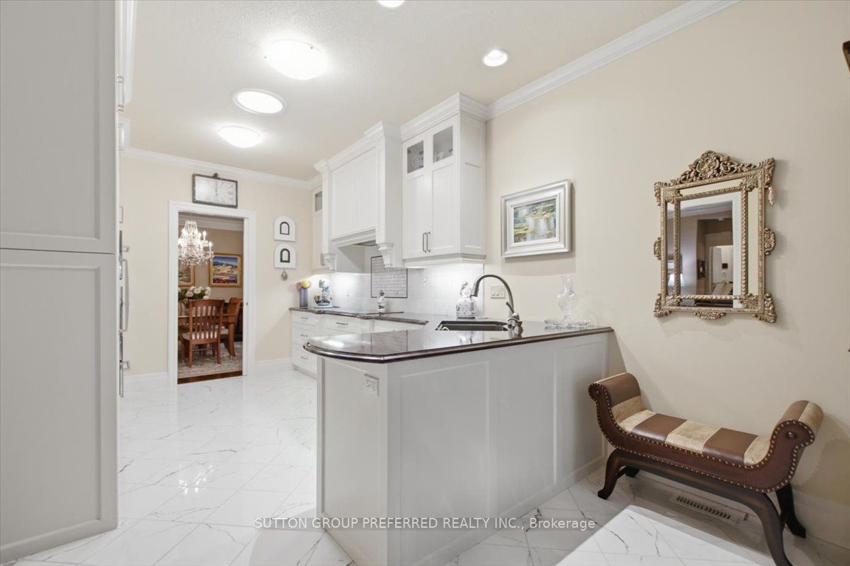 725 Eagletrace Drive 63 Property Photo 18