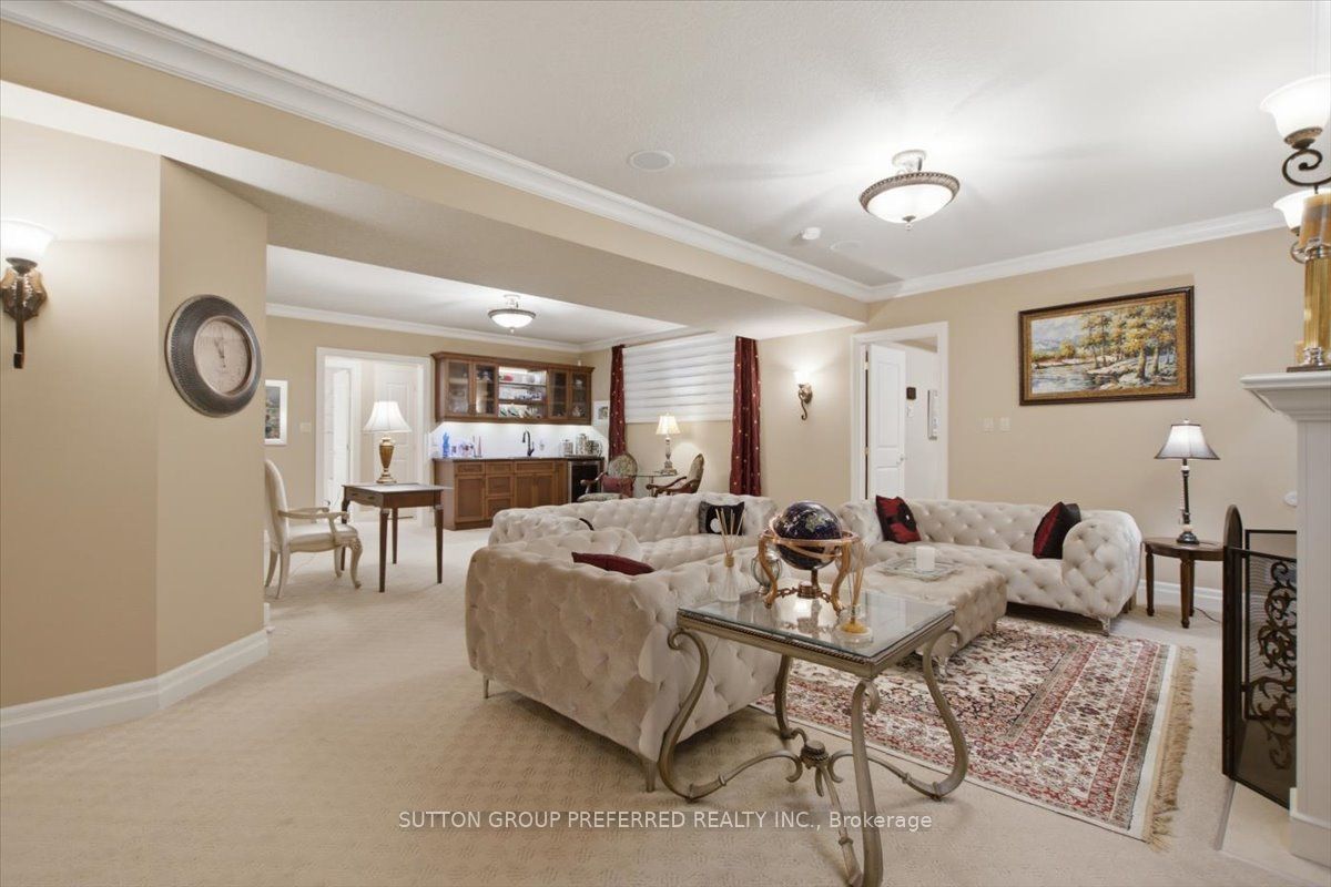 725 Eagletrace Drive 63 Property Photo 33