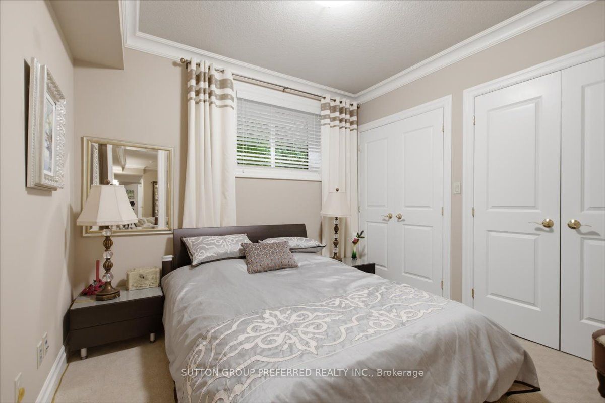 725 Eagletrace Drive 63 Property Photo 38