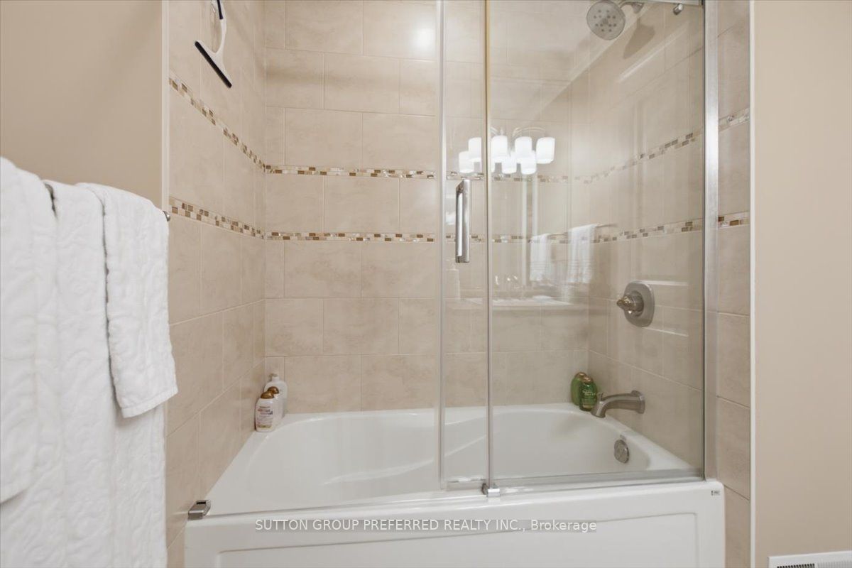 725 Eagletrace Drive 63 Property Photo 41