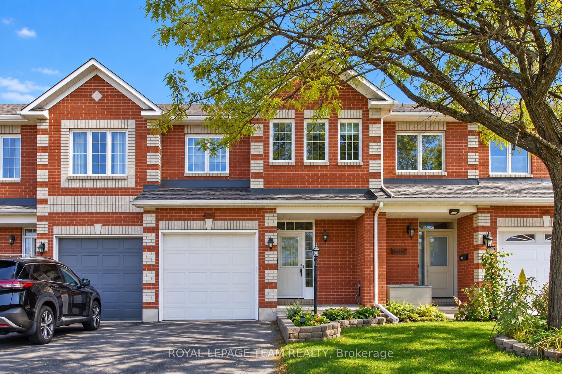 3 Chantilly Gate Property Photo 1