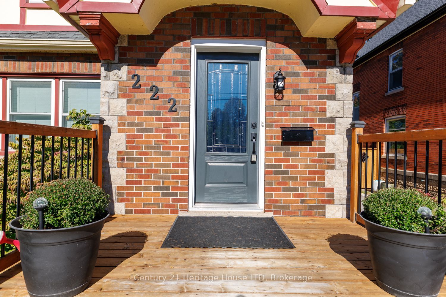 222 Phipps Street Property Photo 8