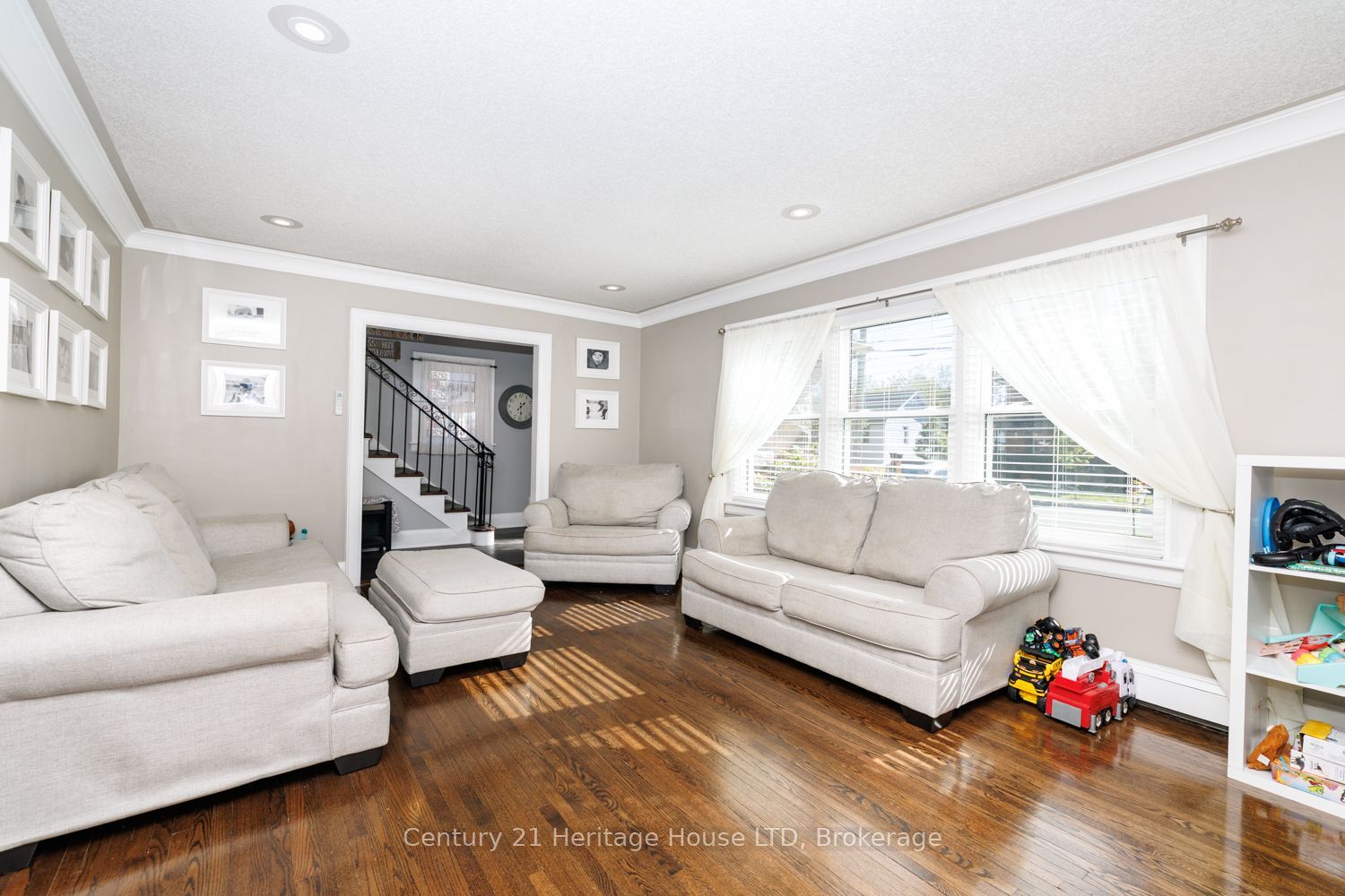 222 Phipps Street Property Photo 14