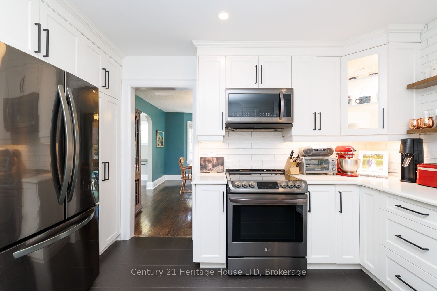 222 Phipps Street Property Photo 21