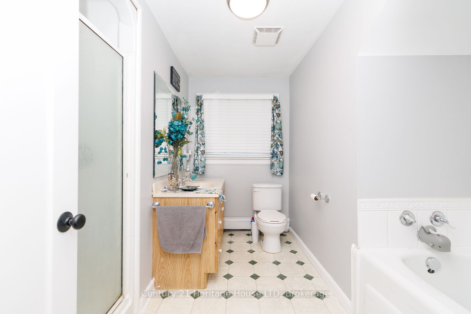 222 Phipps Street Property Photo 24