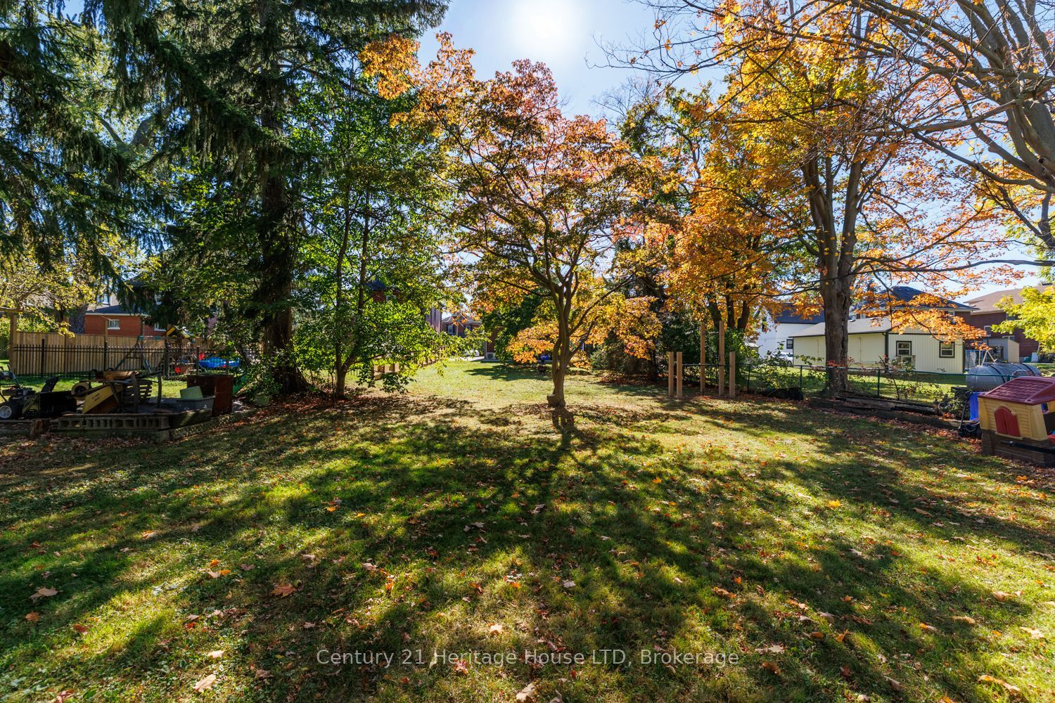 222 Phipps Street Property Photo 36