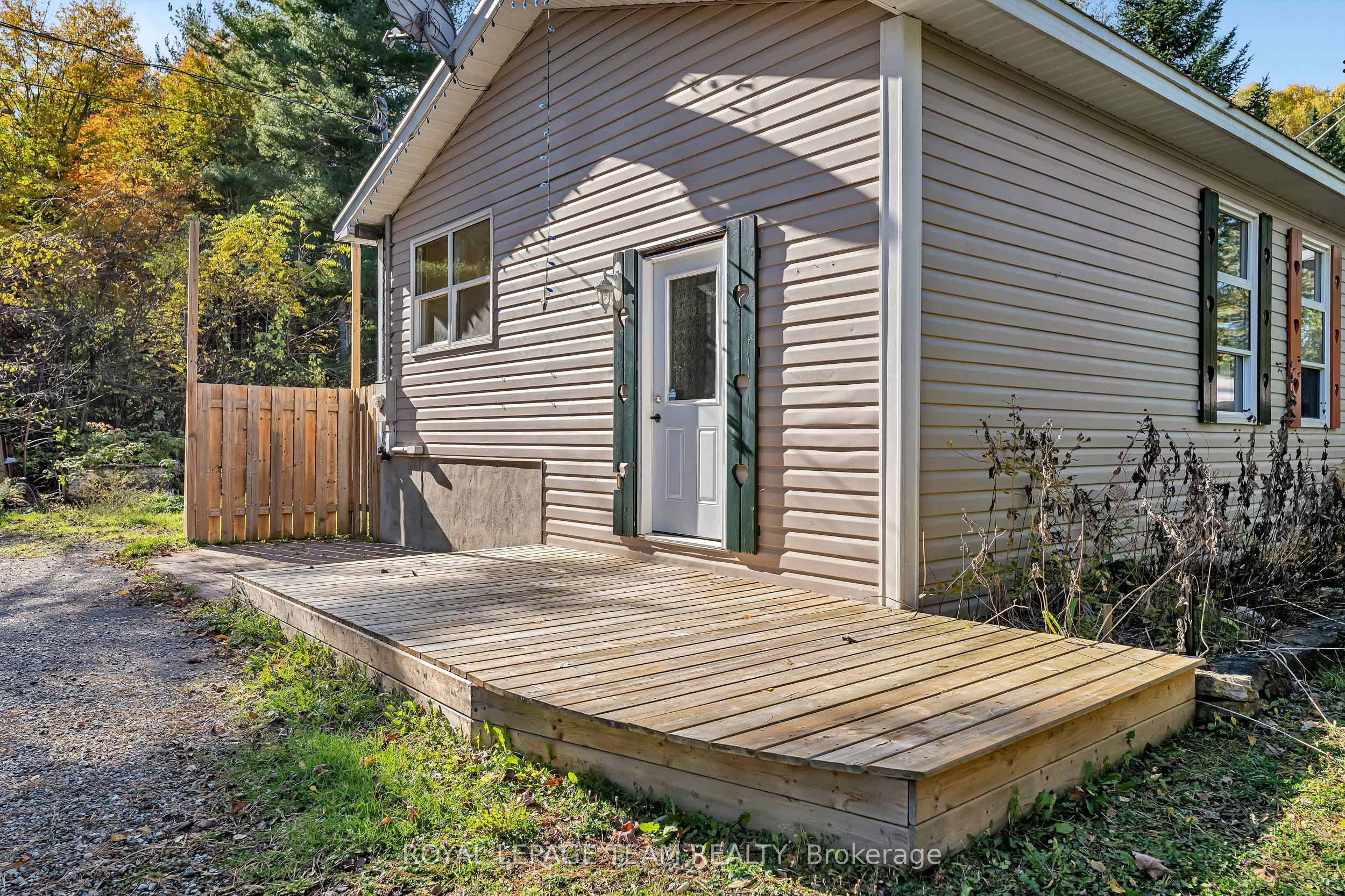 641 Harper Road Property Photo 7
